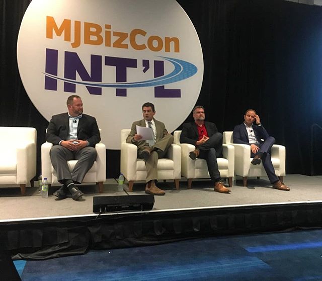 ebbu at #thisveryinstant: Founder Jon Cooper (far left) at #MJBizCon Int’l is a featured speaker on the panel “How to Use Science & Research to Boost Your Cannabis Business” alongside experts from Khiron Life Sciences Corp. and @outco.ca.
.
.
#cannabis #science research #genetics #poweredbyebbu