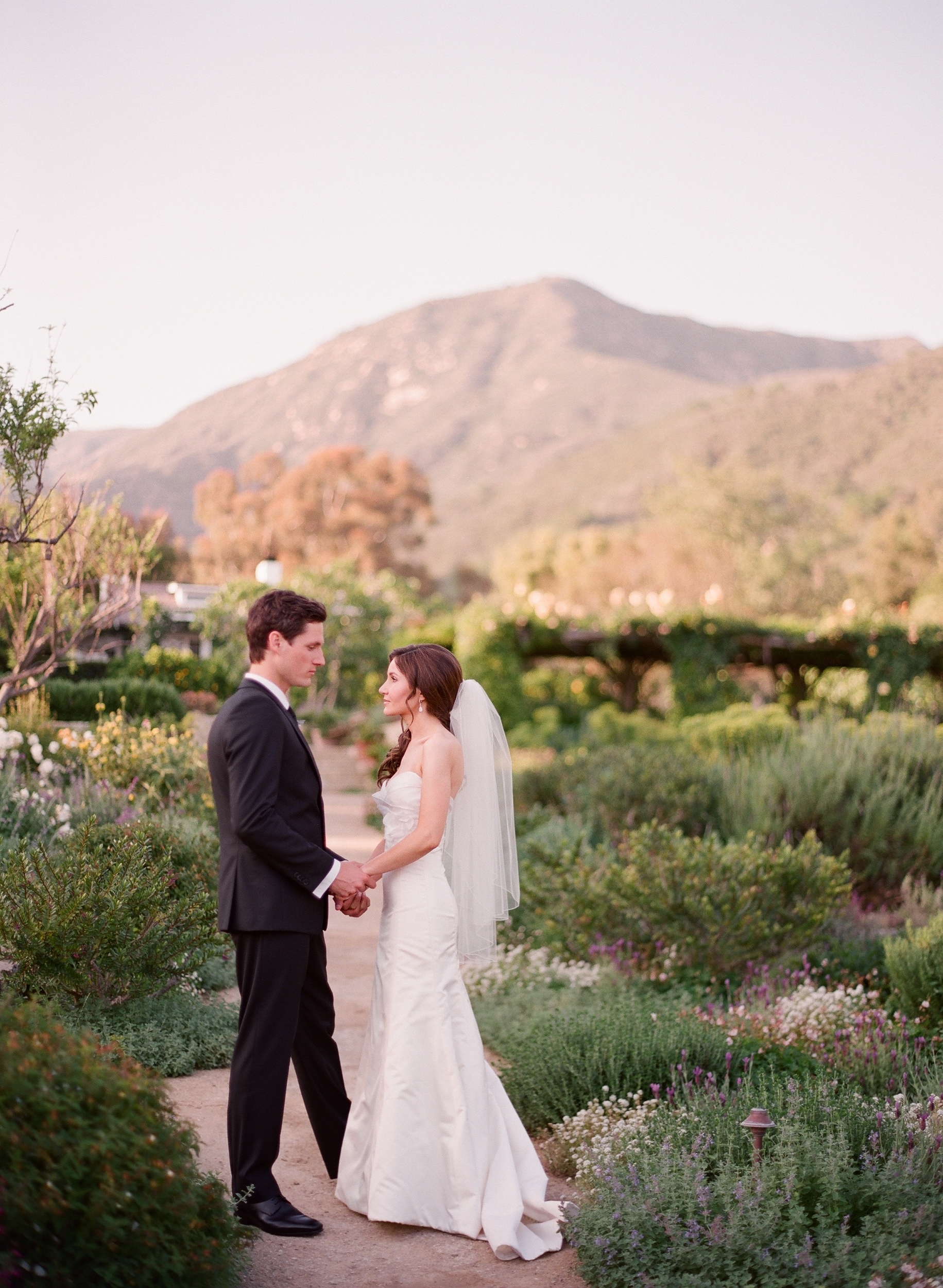 magnoliaeventdesign.com | San Ysidro Ranch Wedding | Megan Sorel Photography | Santa Barbara Wedding | Magnolia Event Design