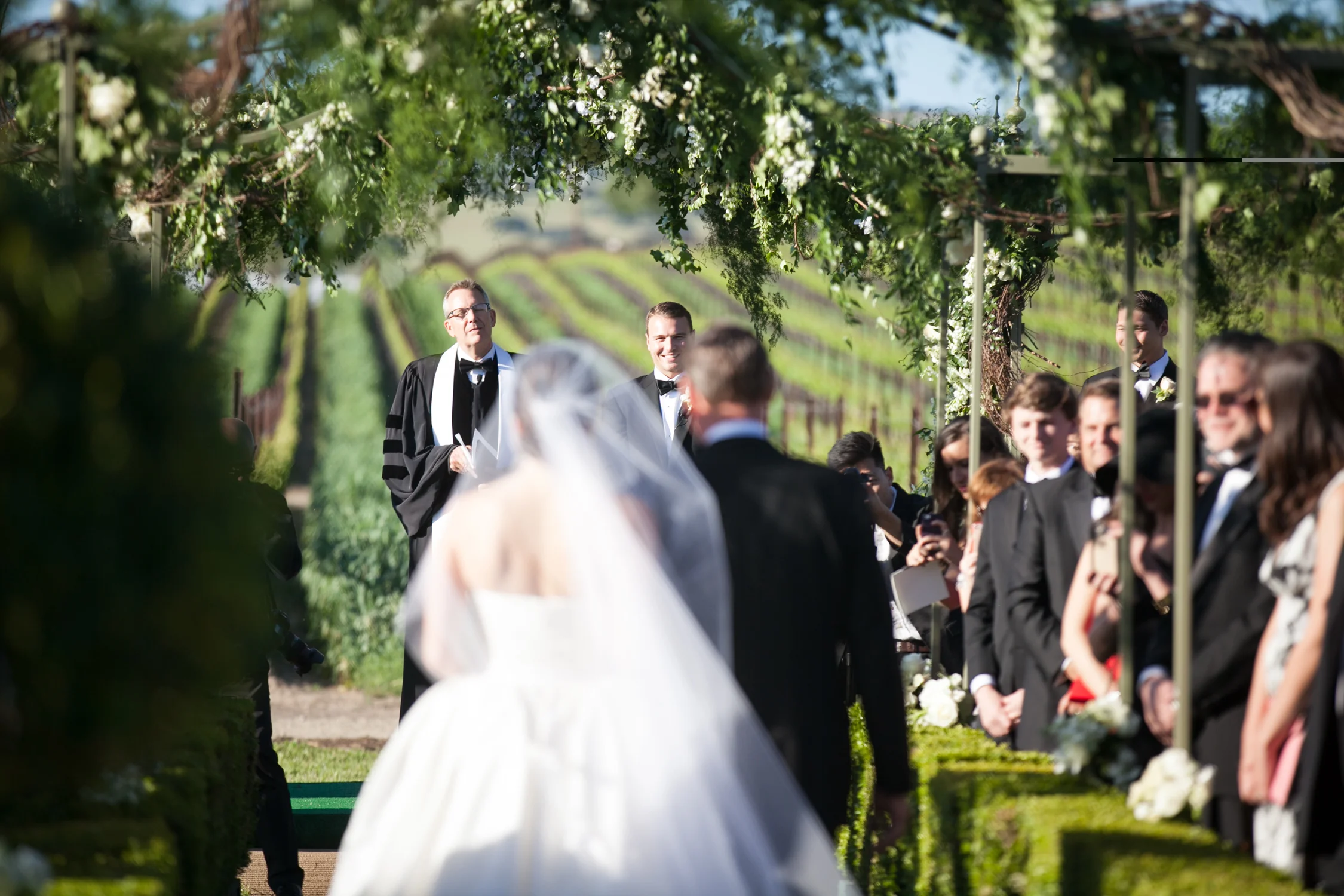 bride and dad from behind041616_1170.jpg