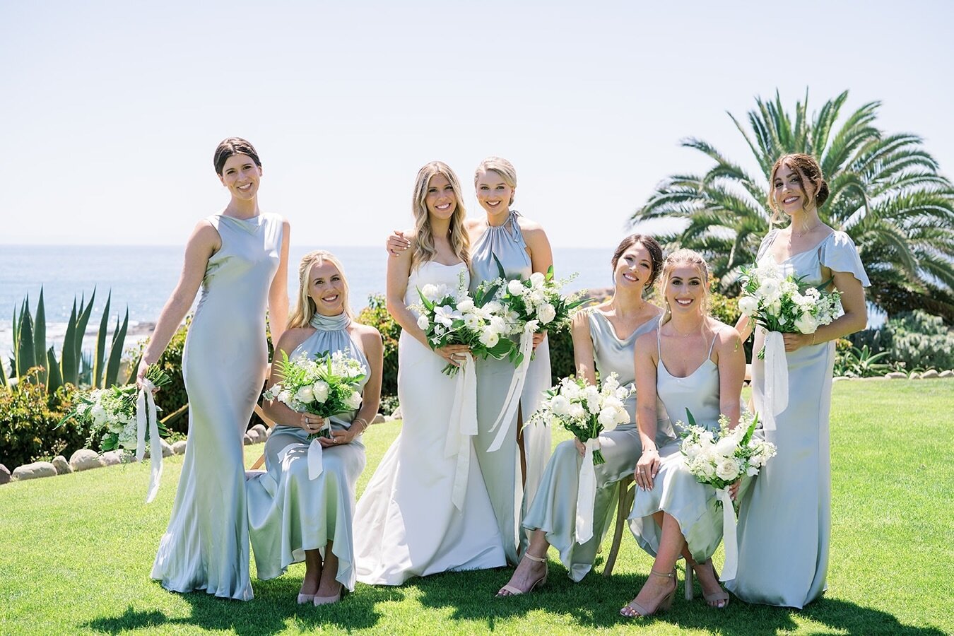 A little green 🍀 for your Saint Patrick&rsquo;s day. 
.
Photographer @taryngreyphotography 
Venue @montageweddings @montagelaguna 
Florals @knotjustflowers
