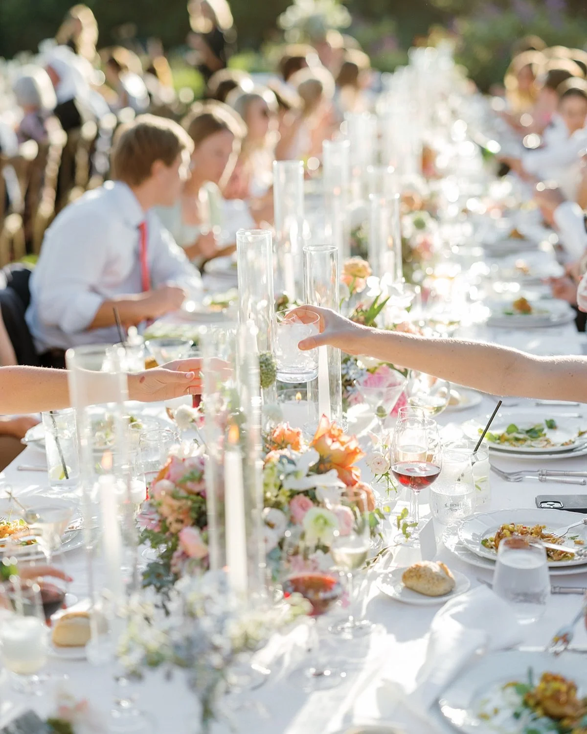 Here&rsquo;s hoping your table was filled with family and friends on #thanksgiving 🤍 Sending all of you our love and best wishes. 
.
Photographer @lucasrossiphoto 
Venue #sanysidroranchwedding 
Florals @knotjustflowers