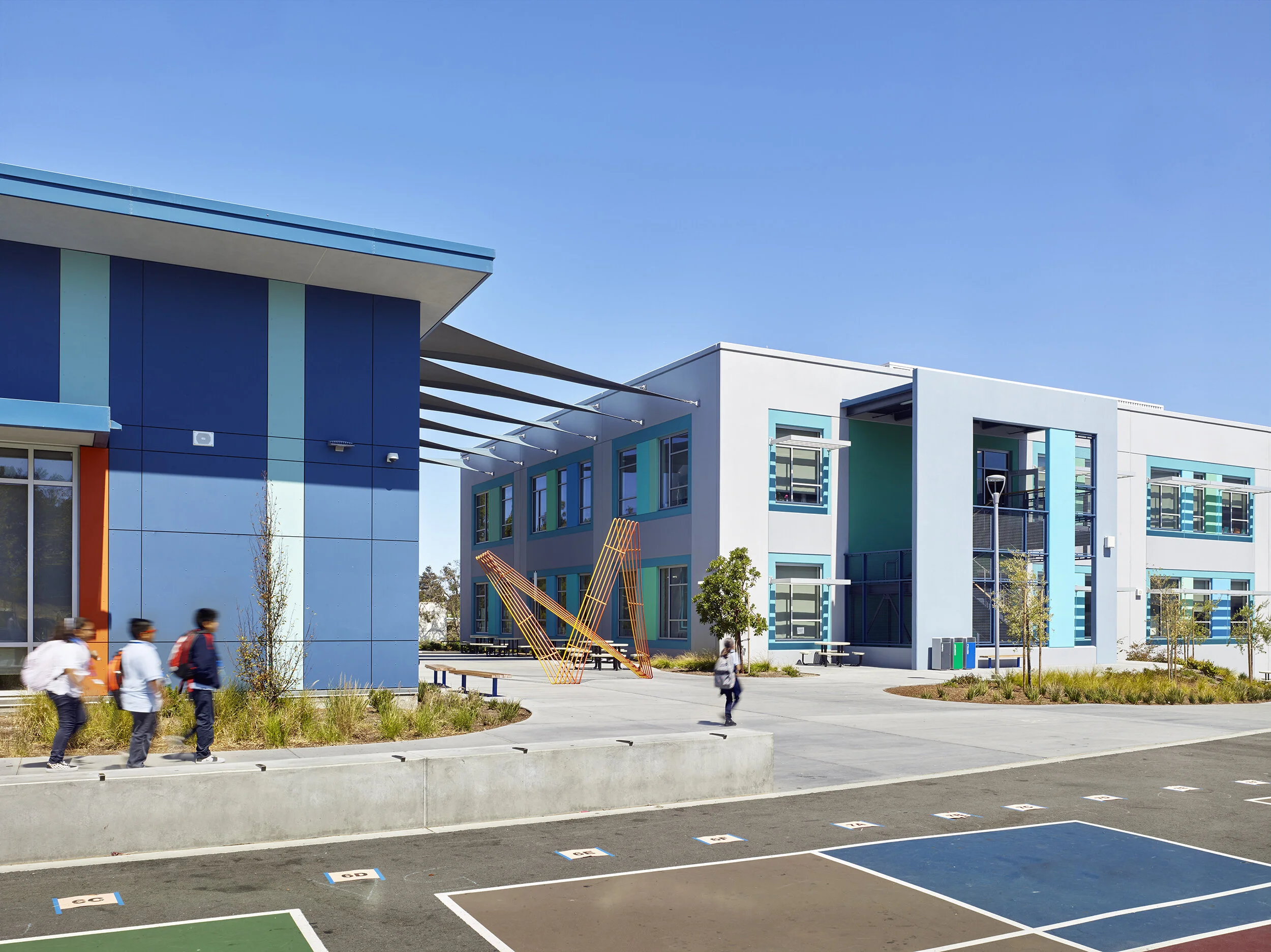 SB_Wave_I_paperclip_II_V.3 29798 1 copy.jpg