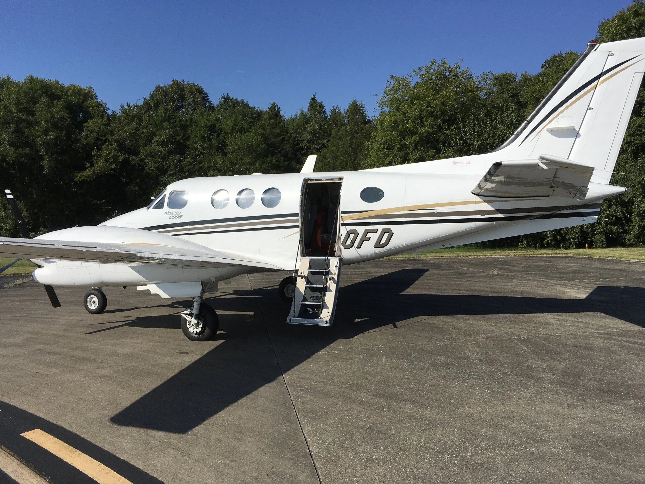 King Air C90B LJ1528; N20FD — Business Aircraft Leasing