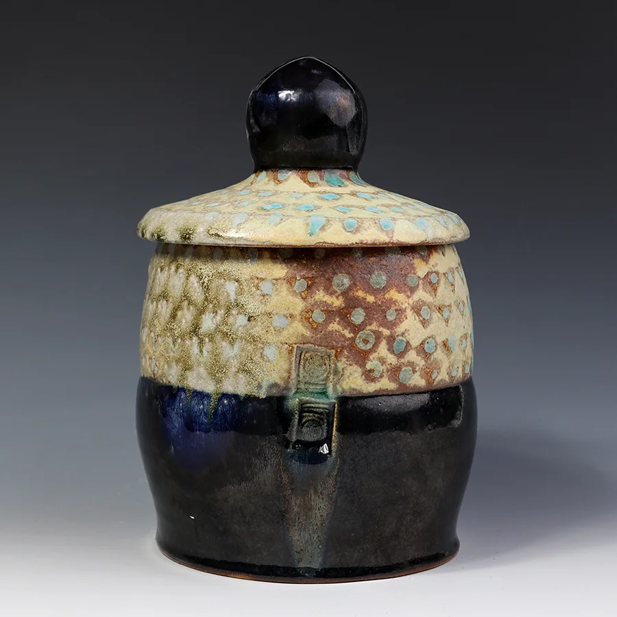 Mark Knott, Lidded Jar Soda Fired, In Tandem Gallery, www.intandemgallery.com