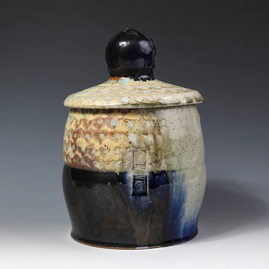 Mark Knott, Lidded Jar Soda Fired, In Tandem Gallery, www.intandemgallery.com