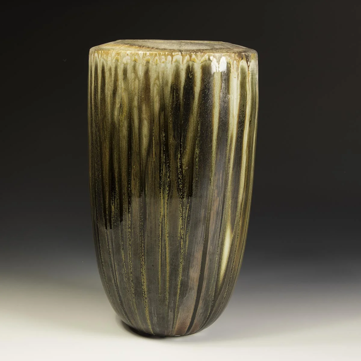 Jim Lard, Wood Fired Vase, In Tandem Gallery www.intandemgallery.com