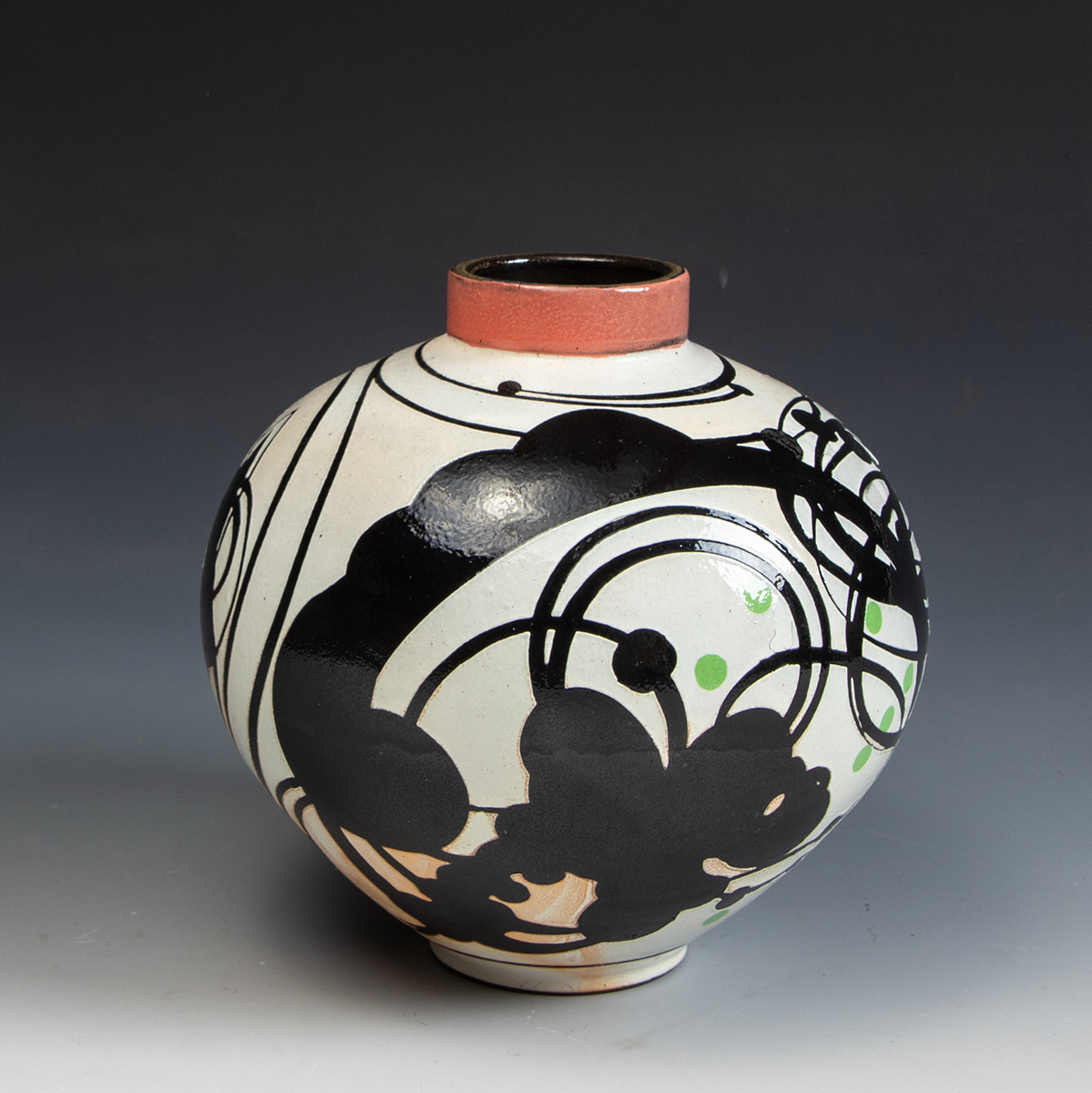 Susan Dewsnap, Vase, In Tandem Gallery, www.intandemgallery.com - Bakersville NC