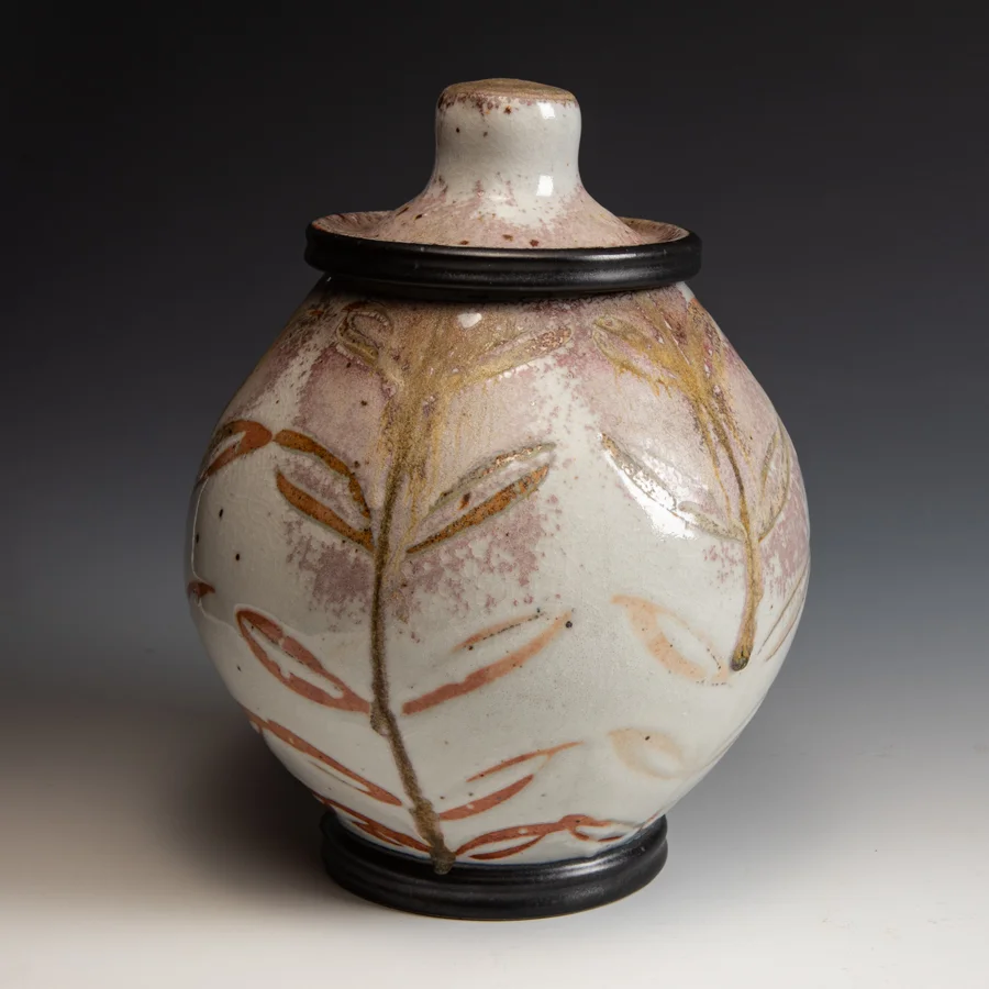 Matthew Hyleck, Soda fired Jar, In Tandem Gallery www.intandemgallery.com - cone 10 reduction - Bakersville NC