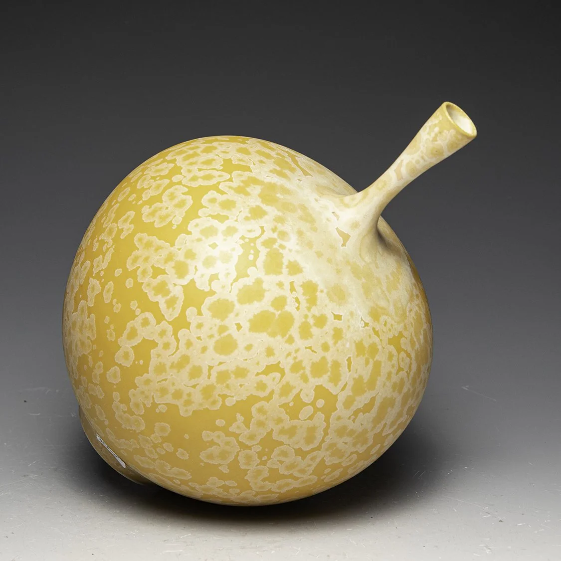 Andrew Krueger-vase-1.jpg