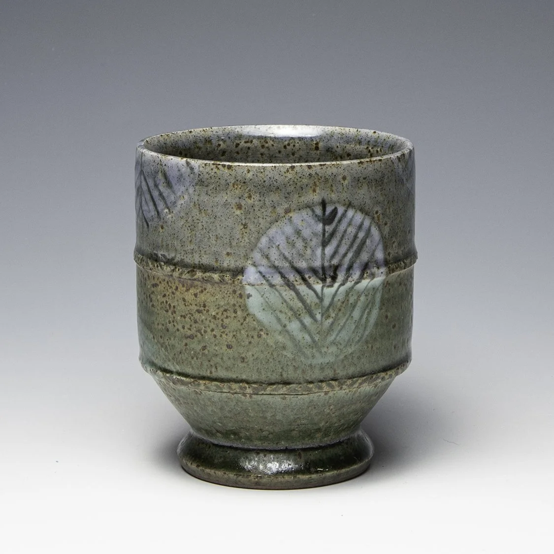 Amy Johnson-mug-20_b.jpg