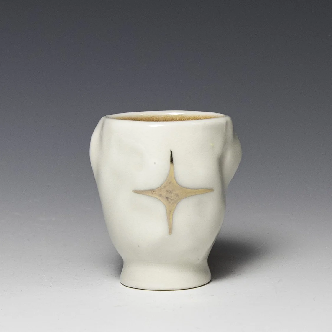 Michael Corney-cup-38_b.jpg