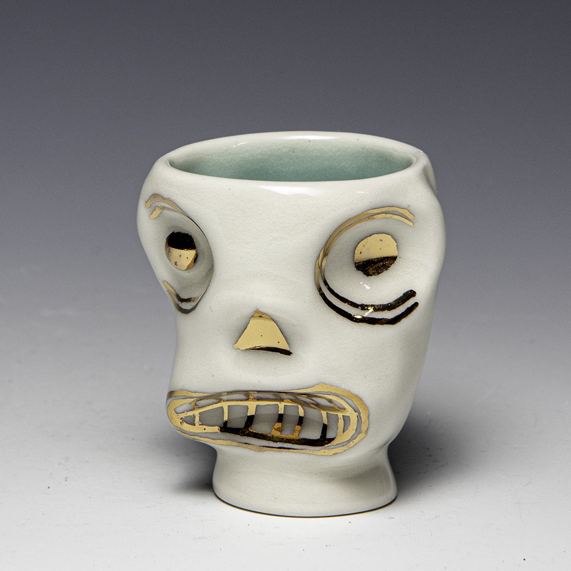 Michael Corney-cup-05_c.jpg