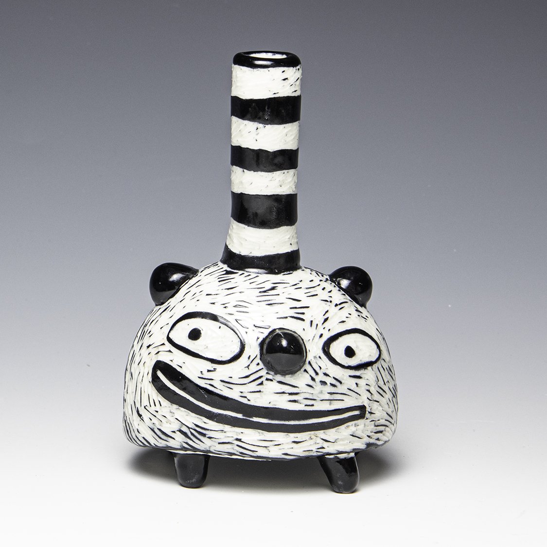 Kathy King-vase-15_b.jpg
