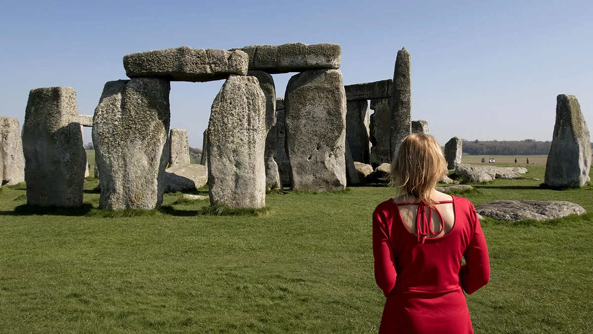 stonehenge_aau_1200.jpg