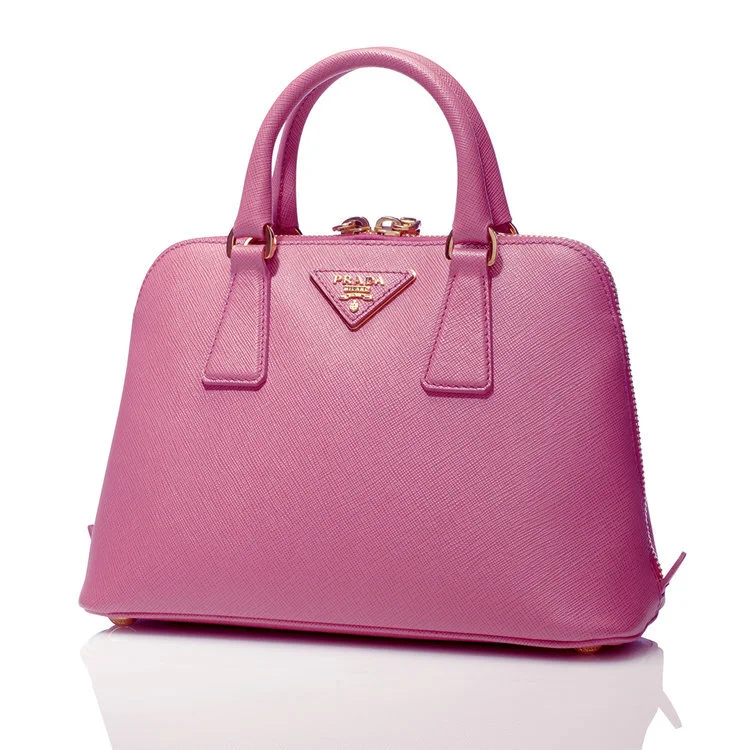 prada_pink_bag_still_1140.jpg