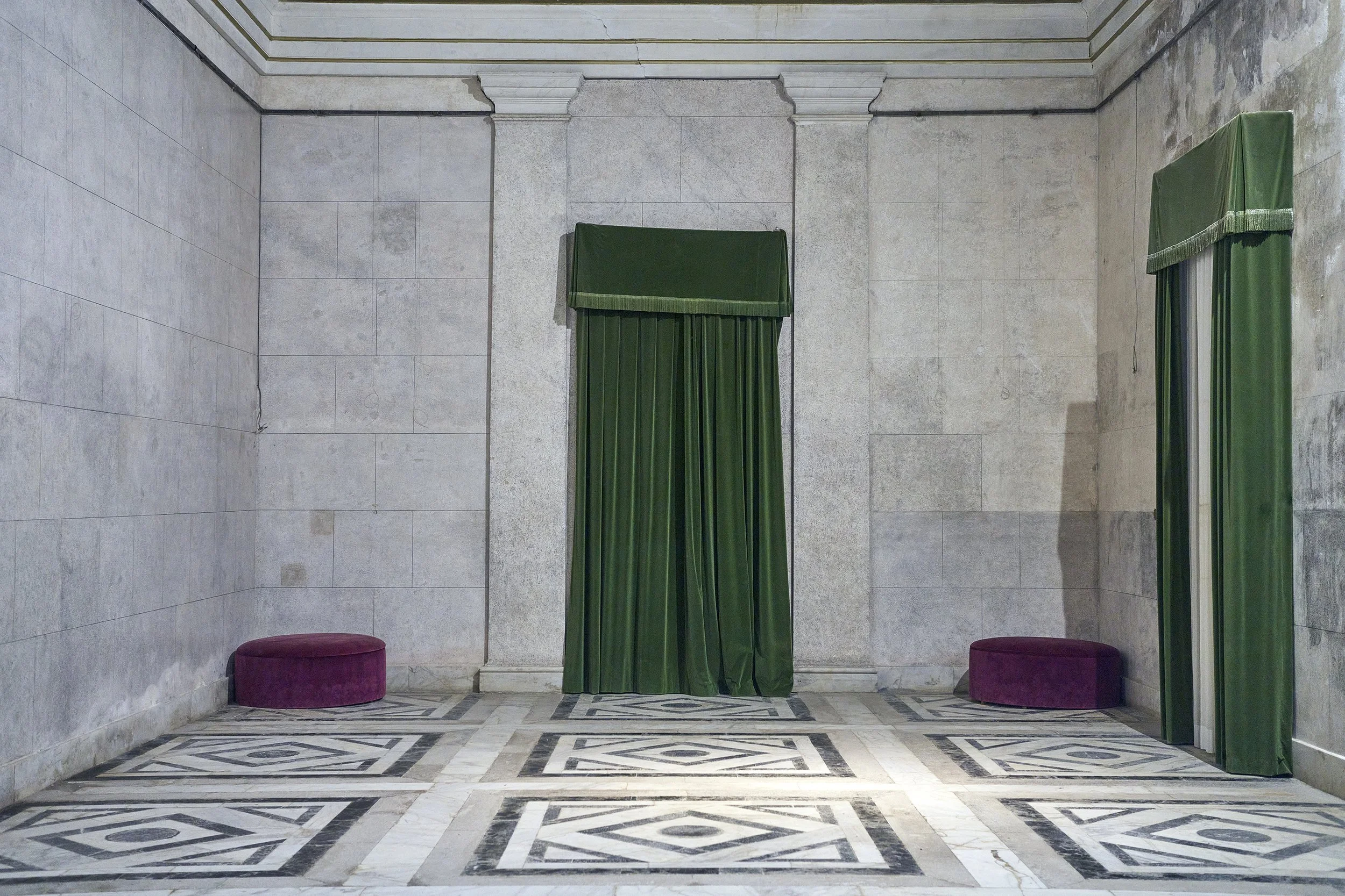 Edition-EKTAlux-Frank-Schott-not my King Elba.jpg