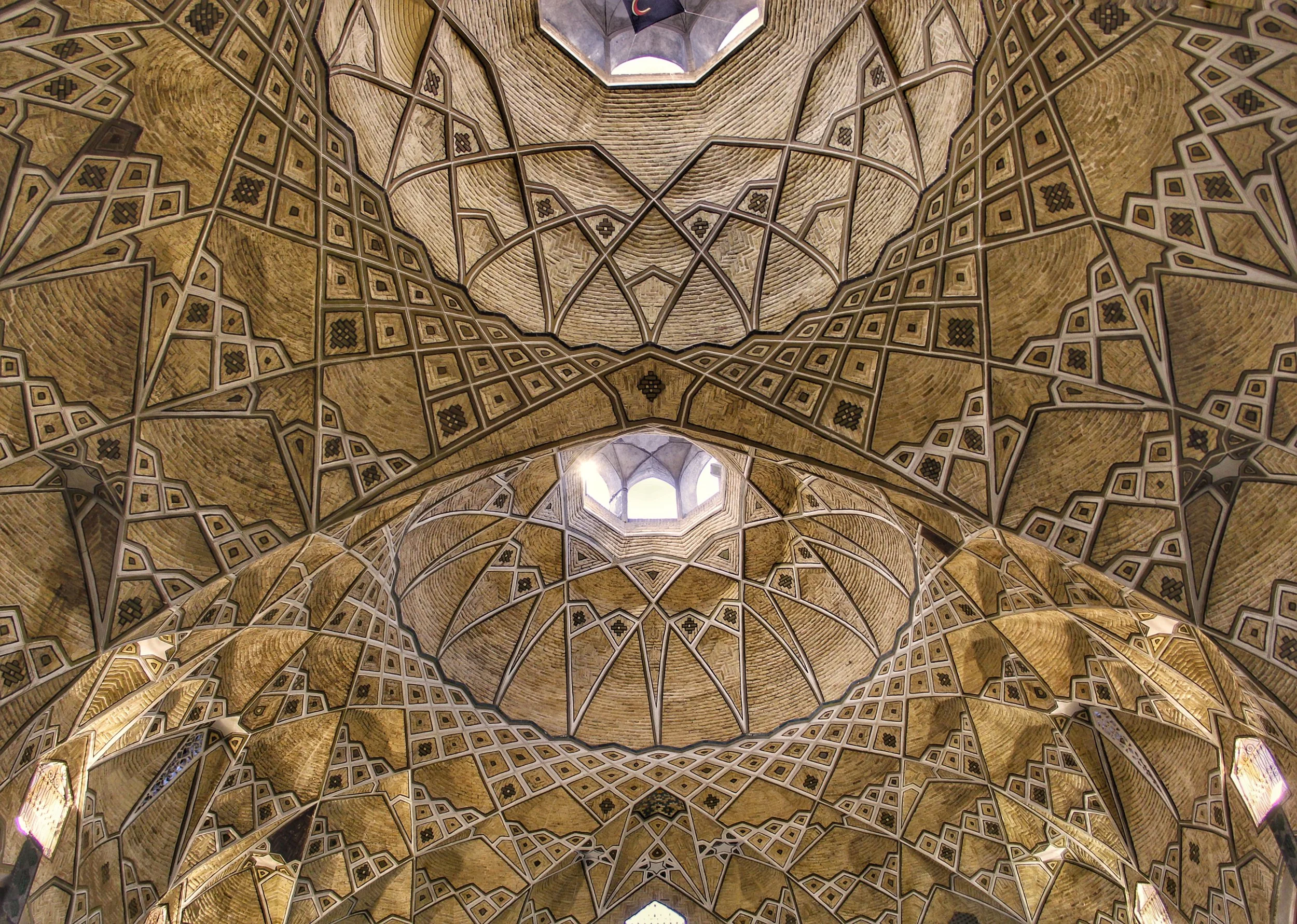 Iran, Alberta, BC, Quebec, Trump &amp; Bees (1008)