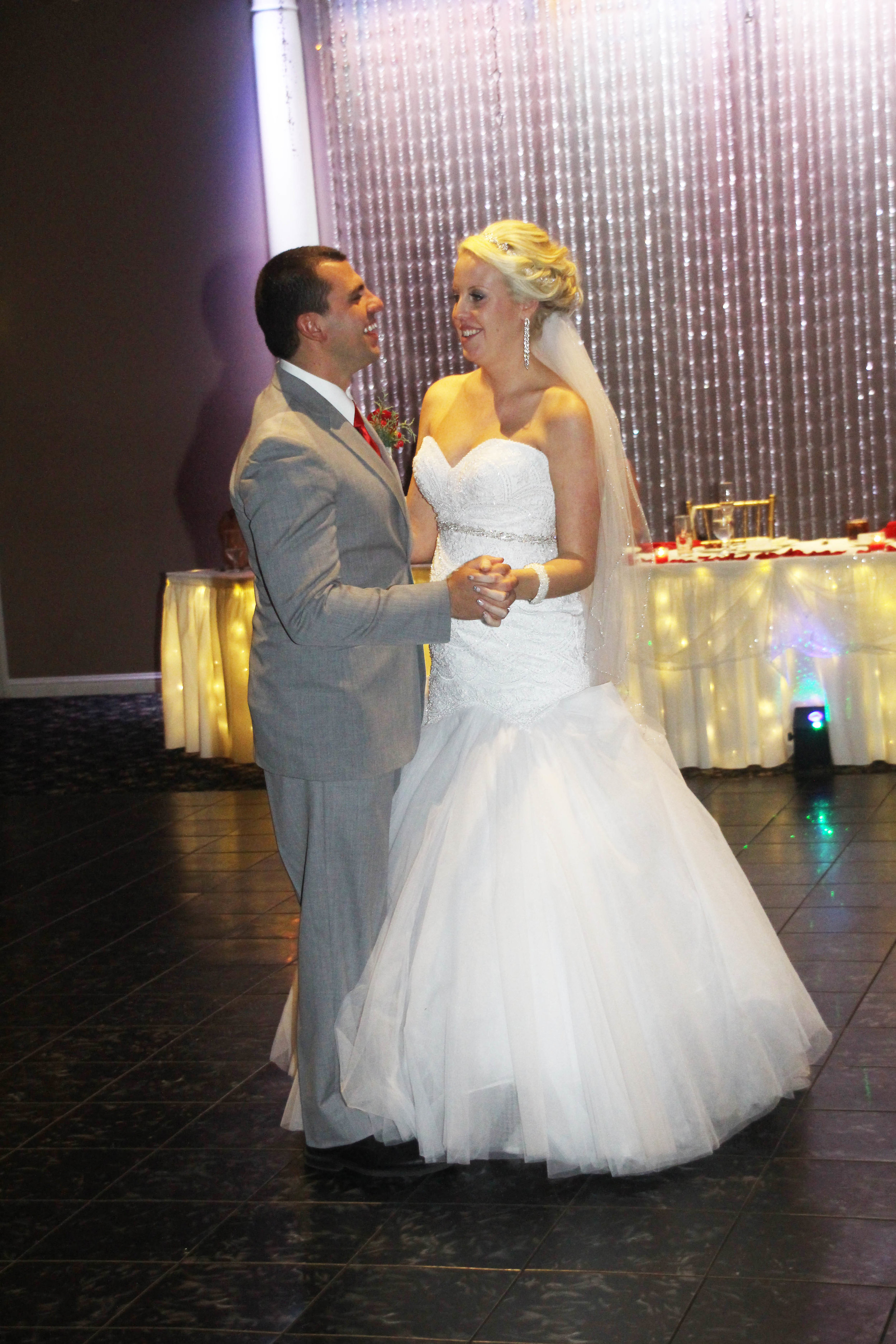 Congratulations Hannah & Dominic!