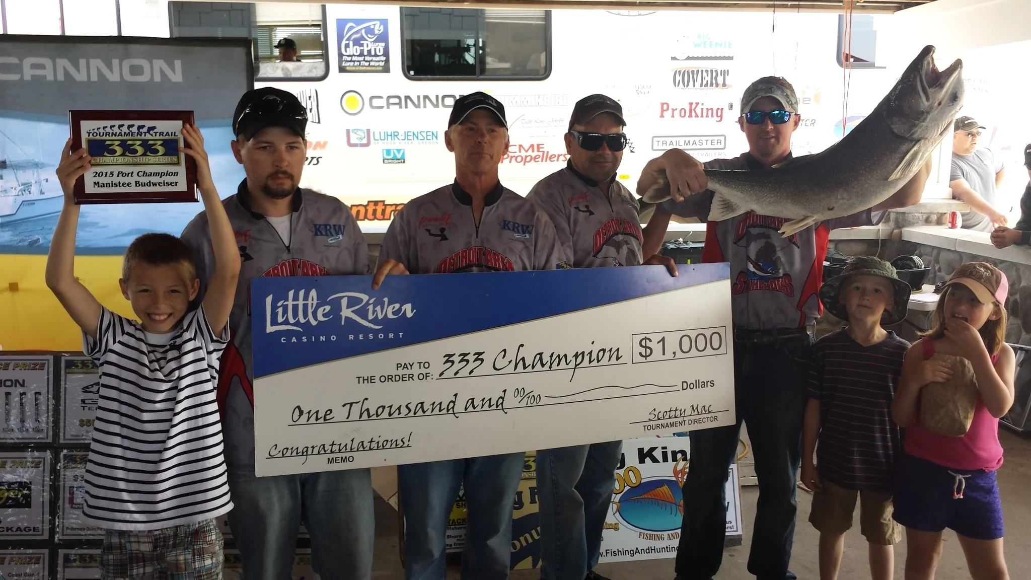 2015 Big Fish & 333 Champs: Almost Paradise