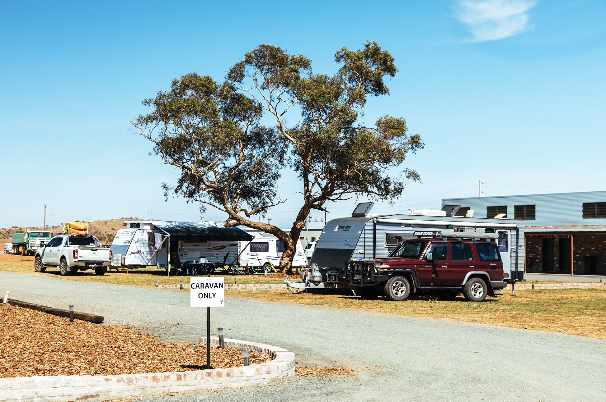 Festival Accommodation Broken Hill Outback Resort Broken Heel Festival