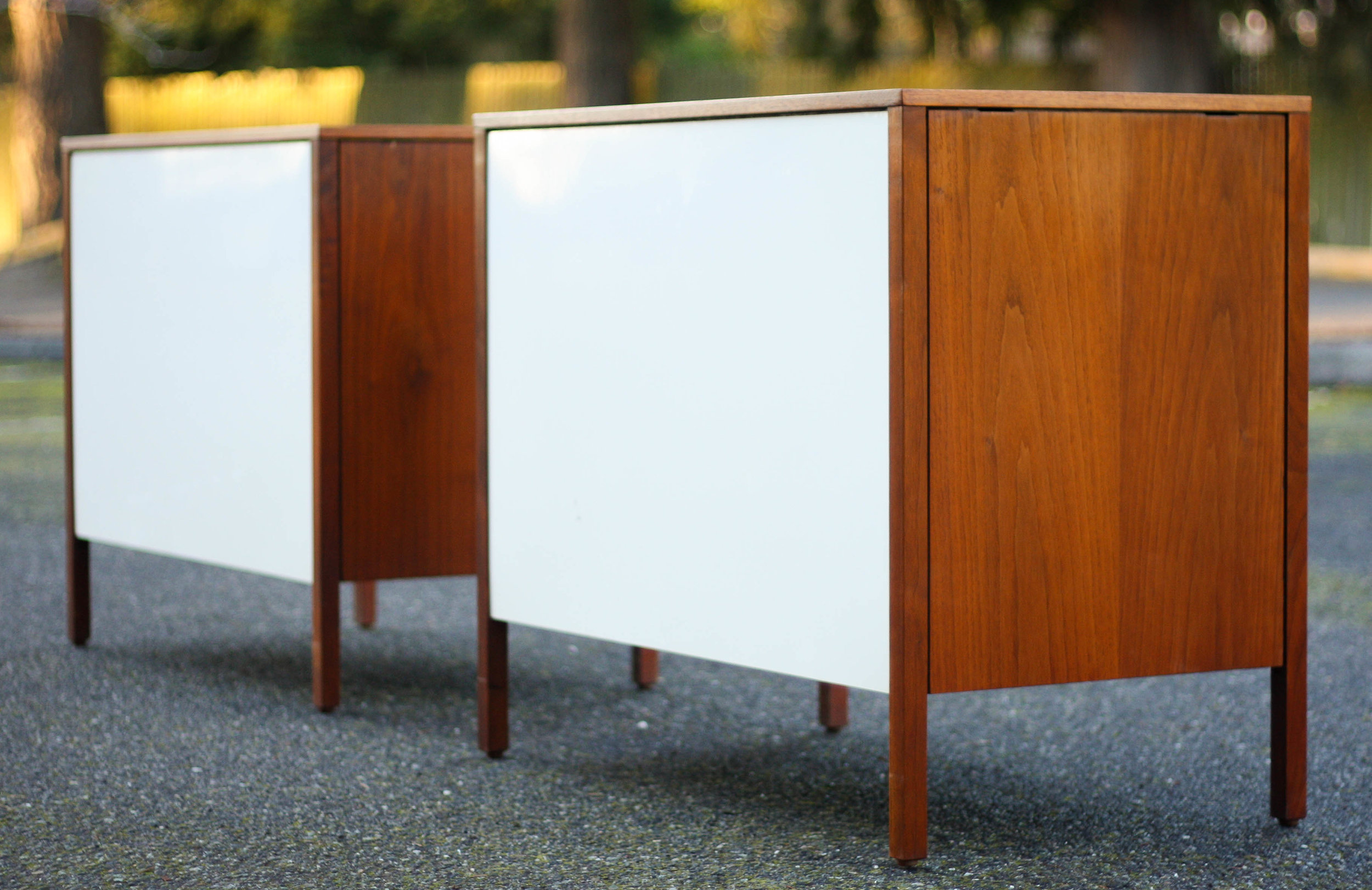 Florence Knoll Three Piece Double Dresser Vanity Mid And Mod