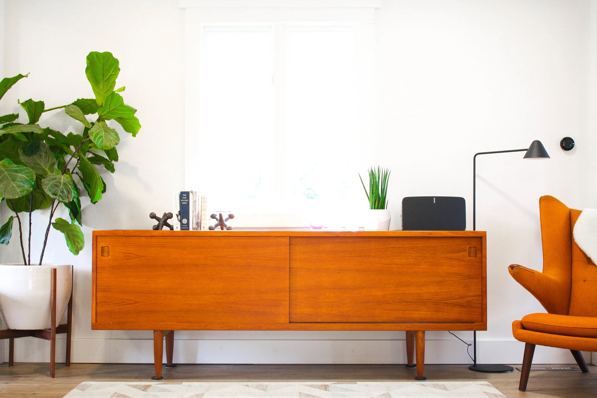 Niel Moller For Jl Moller Model 20 Teak Sideboard Mid And Mod