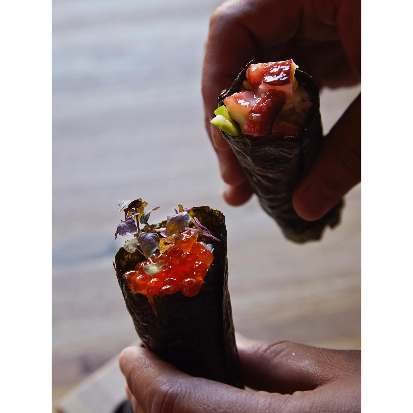 TEMAKI hand rolled sushi
There&rsquo;s no secret. Fresh nori seaweed, sushi rice, and sashimi. Your choice of toro, sea-urchin, octopus, eggs, avocado, or Kaisen Special. Run, don&rsquo;t walk for this bite sized joy.

#handroll #sushilovers #uberfre