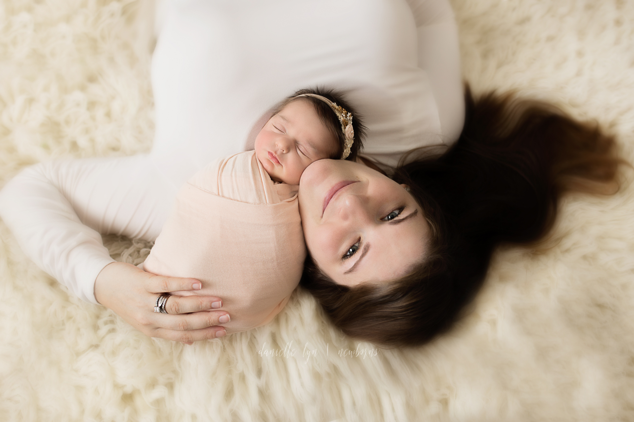 Avalynn & her beautiful Momma <3 