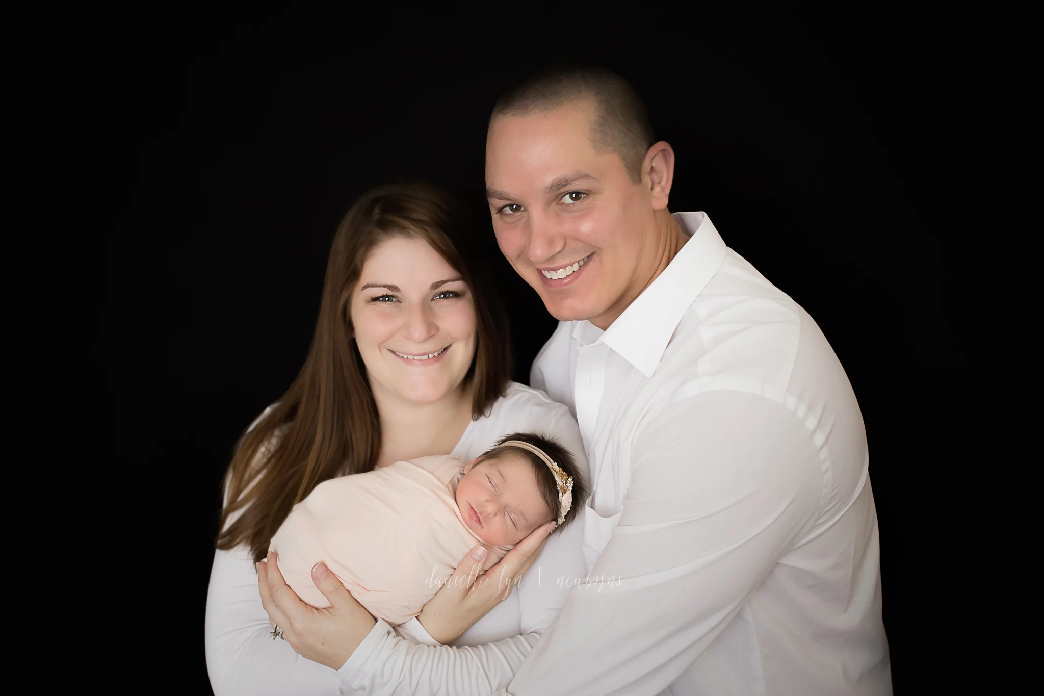 Meet the Leroux Family.... Congratulations Holli & Josh, Avalynn is just perfect. It has been a pleasure taking photographs of your beautiful journey. Best wishes with Avalynn, she has lots of love to grow up on <3 ( but not too fast! ) 