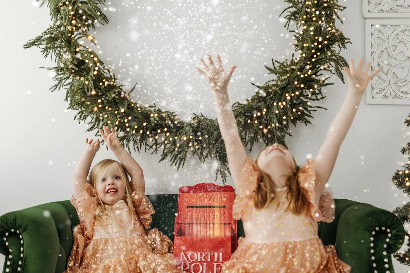 The LAST Christmas Gallery has been sent !!! That&rsquo;s a wrap on 2025 MERRY &amp; BRIGHT!  I had such a blast seeing you all this year, sprained ankle and all!  To those of you that brought coffee &hellip; thank you , literally from the bottom of 