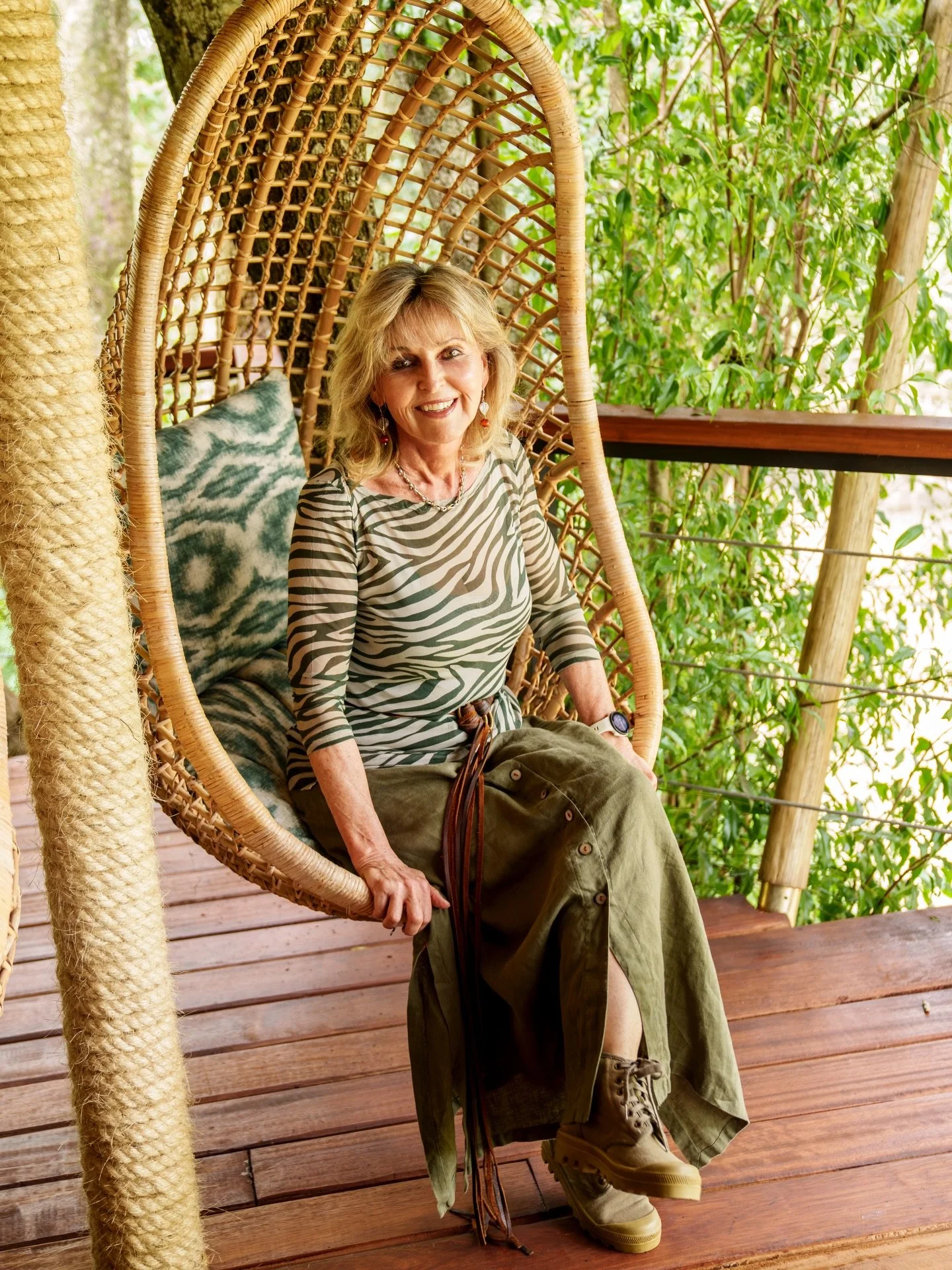 Beverly enjoying her time in Mara Toto Treehouse Camp.
d&amp;b Clothing: Ladies Charlotte Zebra Mesh Top in Olive, Ladies Lindbergh Skirt with Pockets in Olive, Susan Tassel Belt in Brown.
Model: @beverlyjoubert
Photographer: @dereckjoubert
Kenya: @g