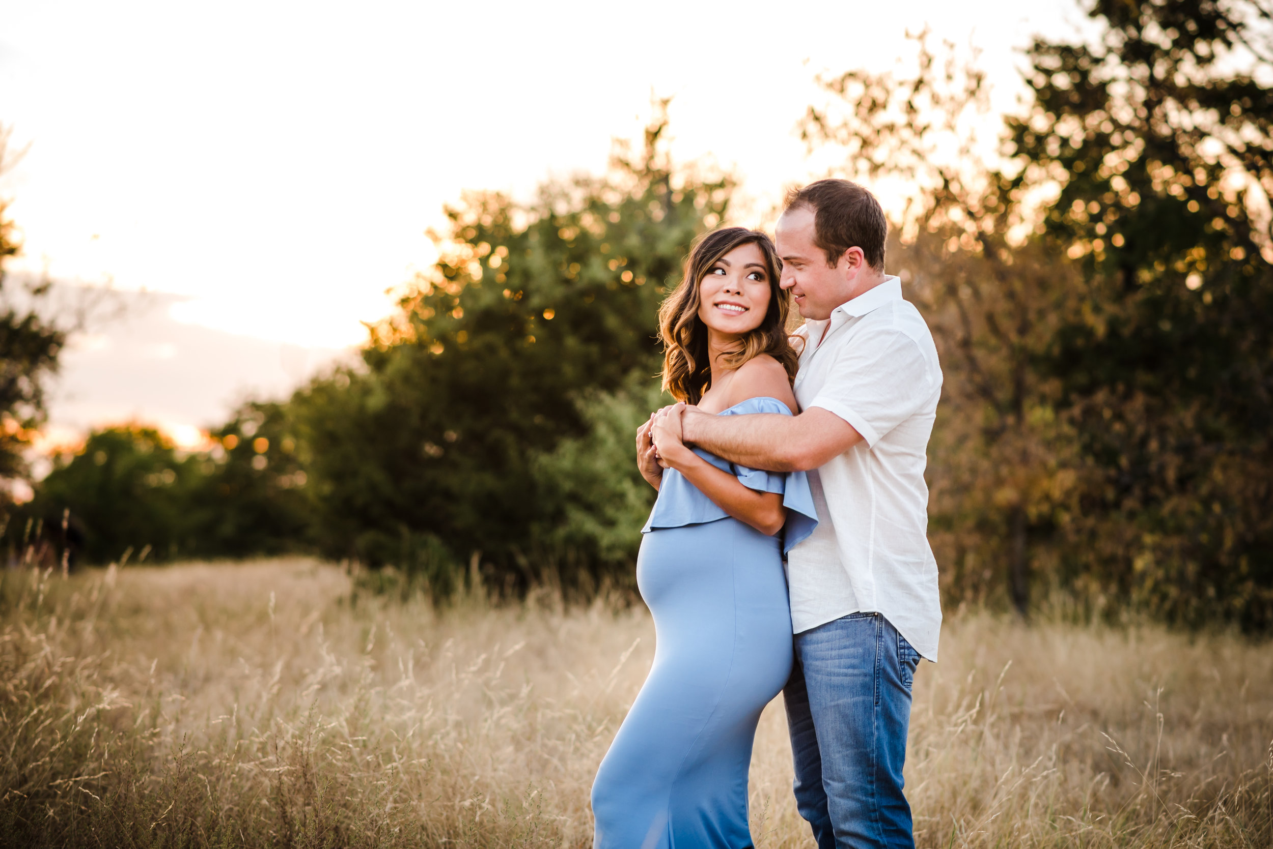 Couples Outdoor Maternity Photo