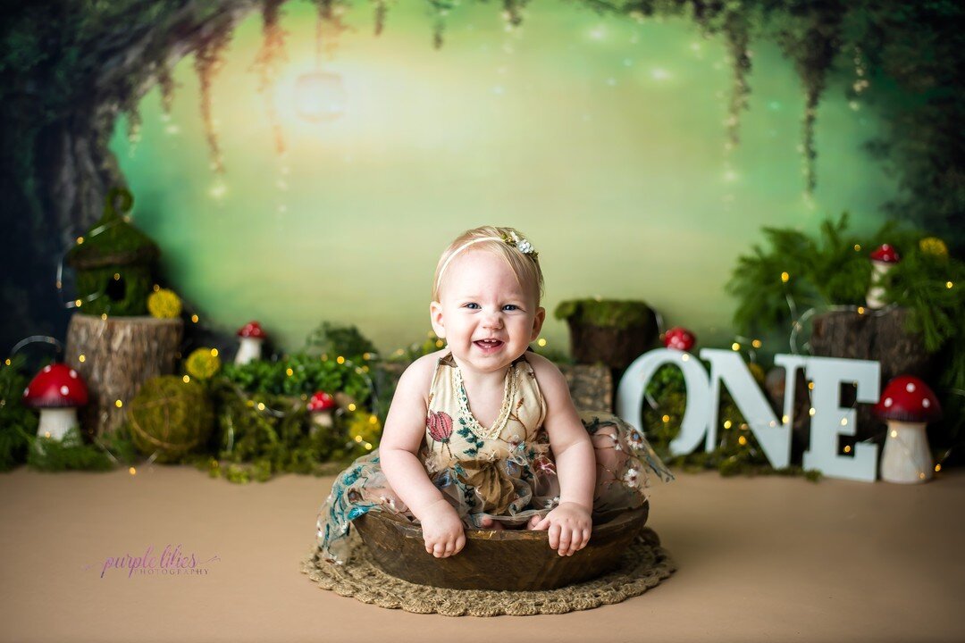 This enchanted fairy garden theme was just perfect for Miss H! And this outfit by Olive &amp; Elm just made her the most perfect fairy princess 🧚&zwj;♀️

 #flowermoundphotographer #cakesmashphotography #oneyearold #friscophotographer #dentonphotogra