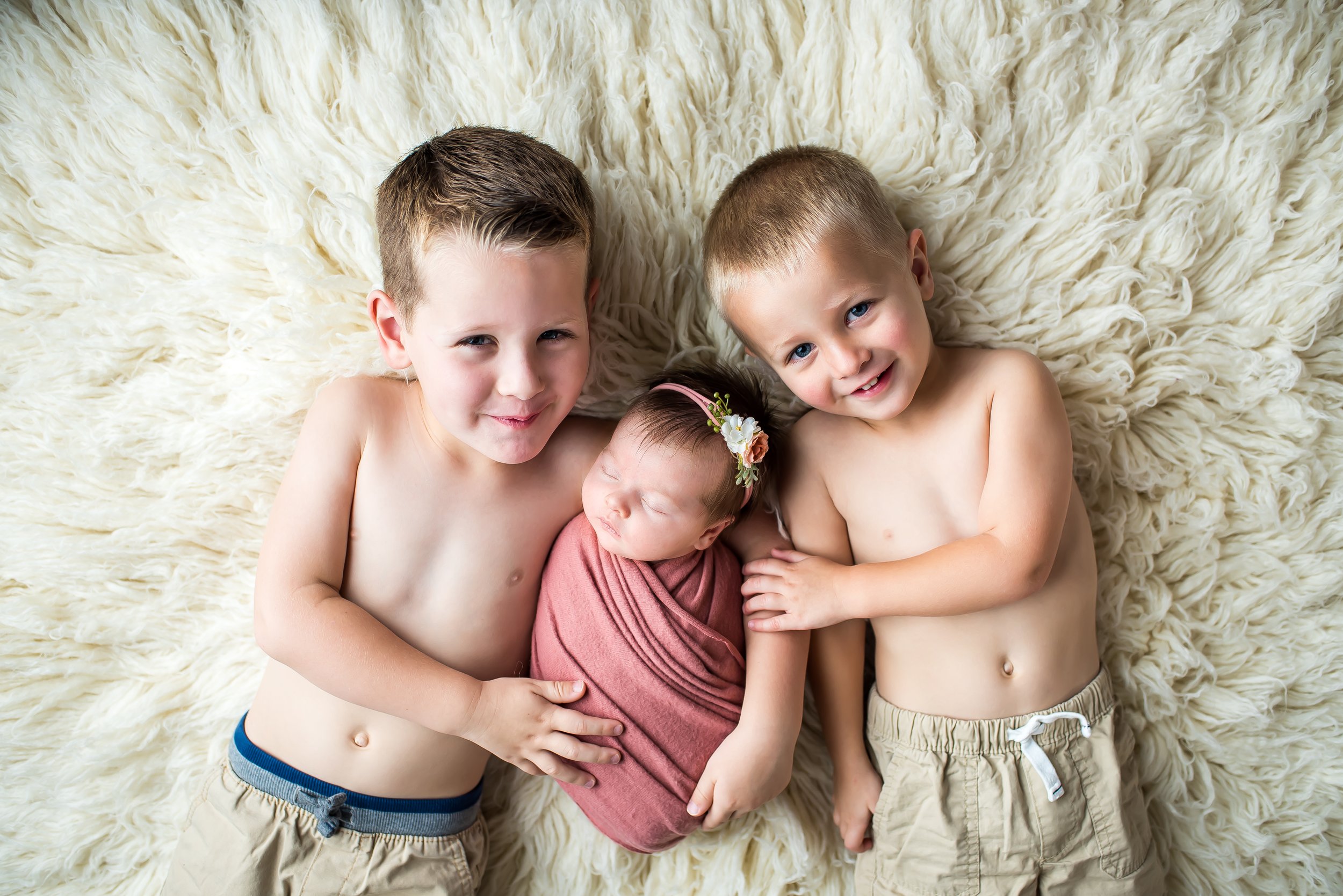 Sibling Newborn Session Photoshoot | Dallas, Flower Mound, Frisco, Denton, TX Photographer