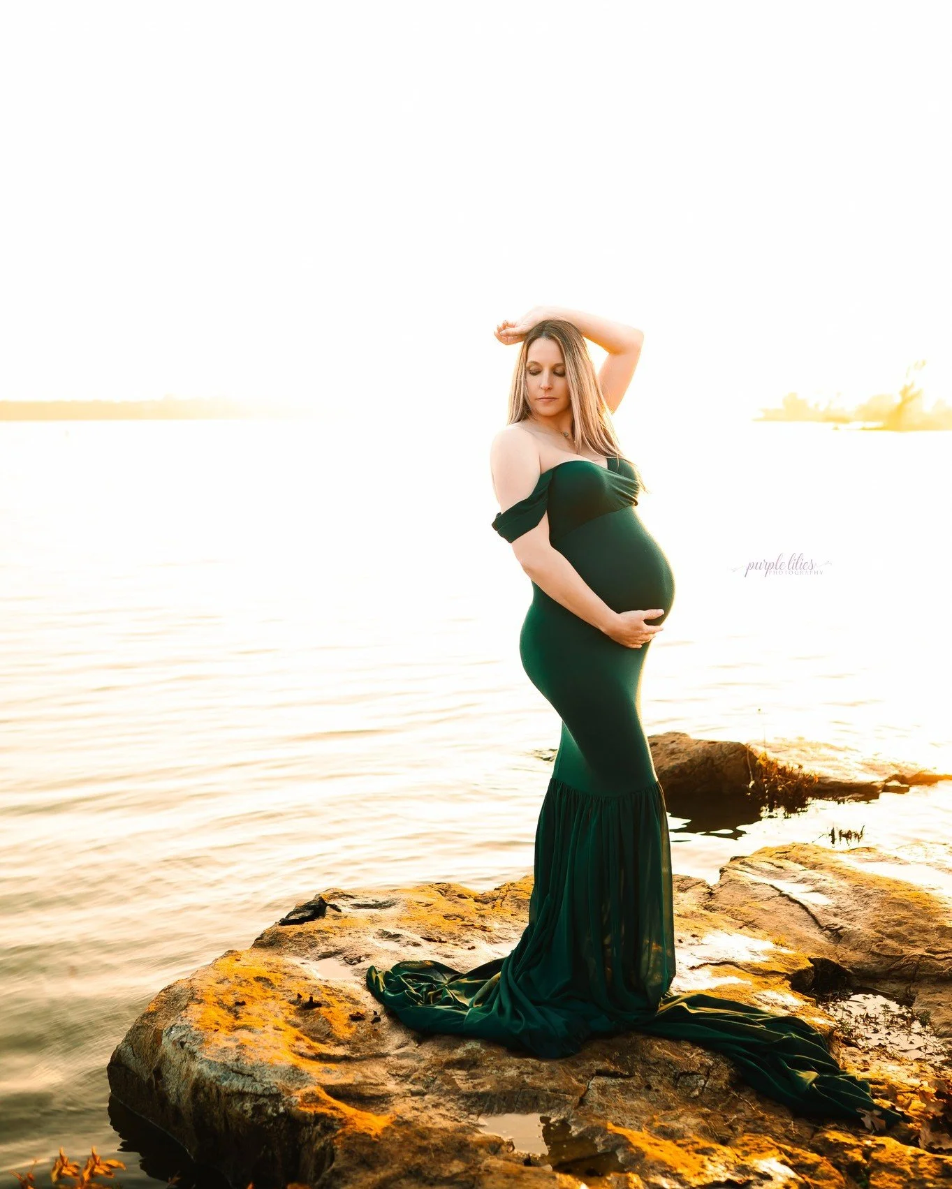 This momma did amazing for her session! 

Unbeknownst to us, there was a small fire nearby, which made things hazy, but I LOVE the way it turned out!

 #edmondphotographer #okcphotographer #oklahomaphotographer #oklahomamaternityphotographer #yukonma