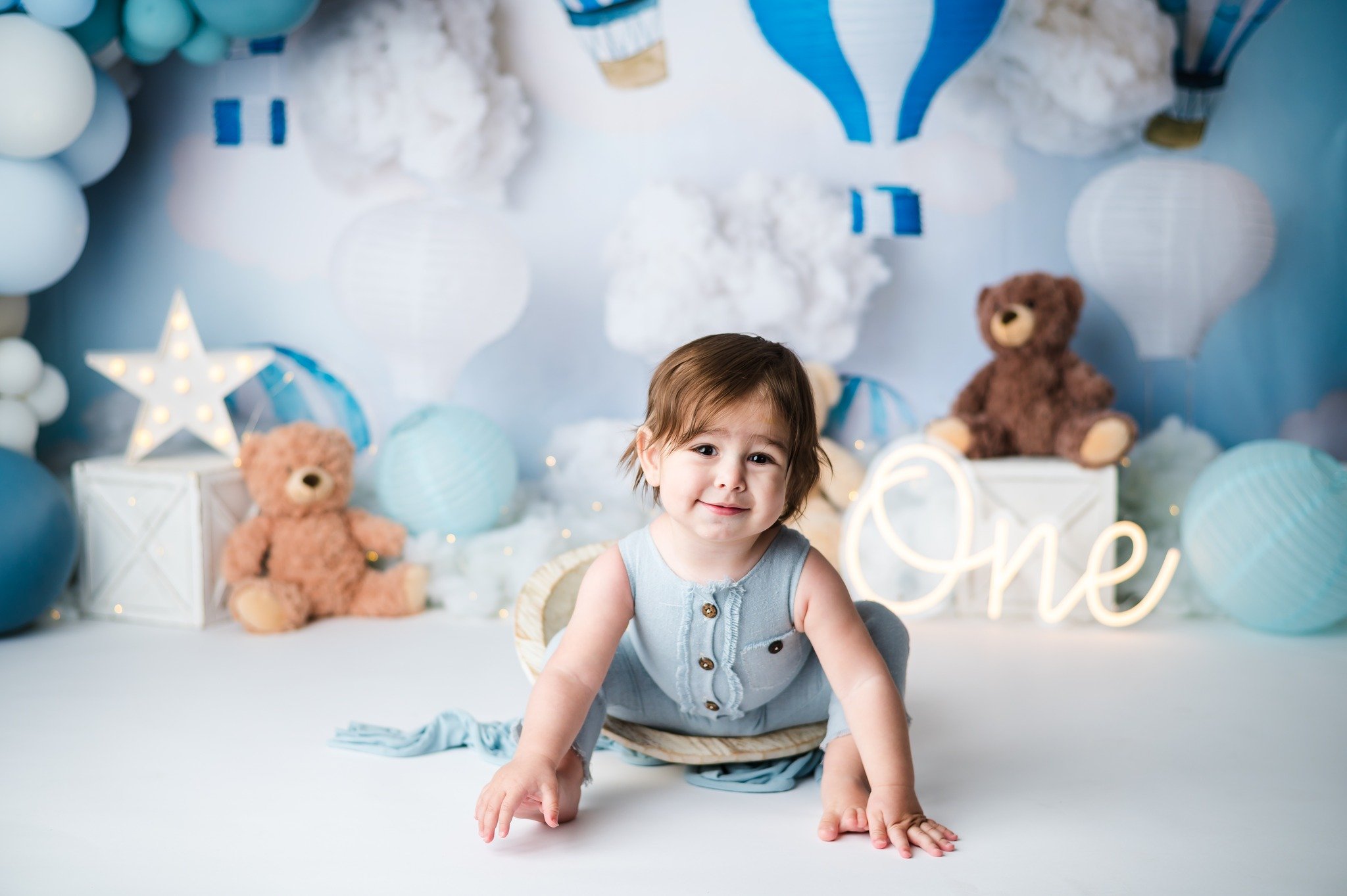 Got to hang out with this cutie this past weekend during my trip to Texas. So happy to see past clients and how their little ones grow!

 #oklahomaphotographer #edmondphotographer #okcphotographer #okccakesmashphotographer #dallasphotos #photographer