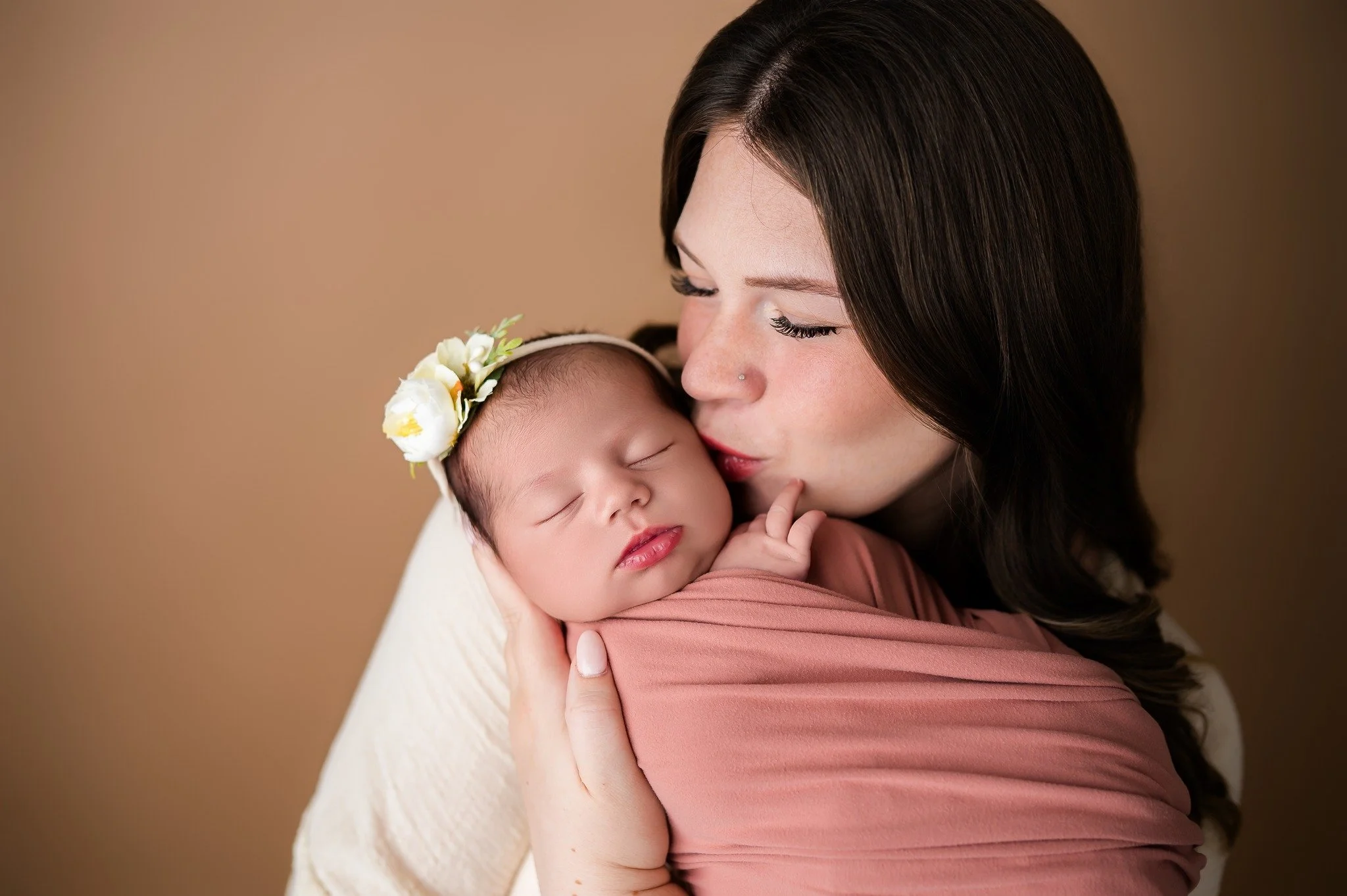 Happy Mothers Day!

#mothersday #motherhood #okcphotographer #edmondphotographer #oklahomanewbornphotographer #pregnancy #maternity #dfwfamilyphotographer #photographer #friscophotographer #dentonphotographer #dallasbabyphotographer #planophotographe