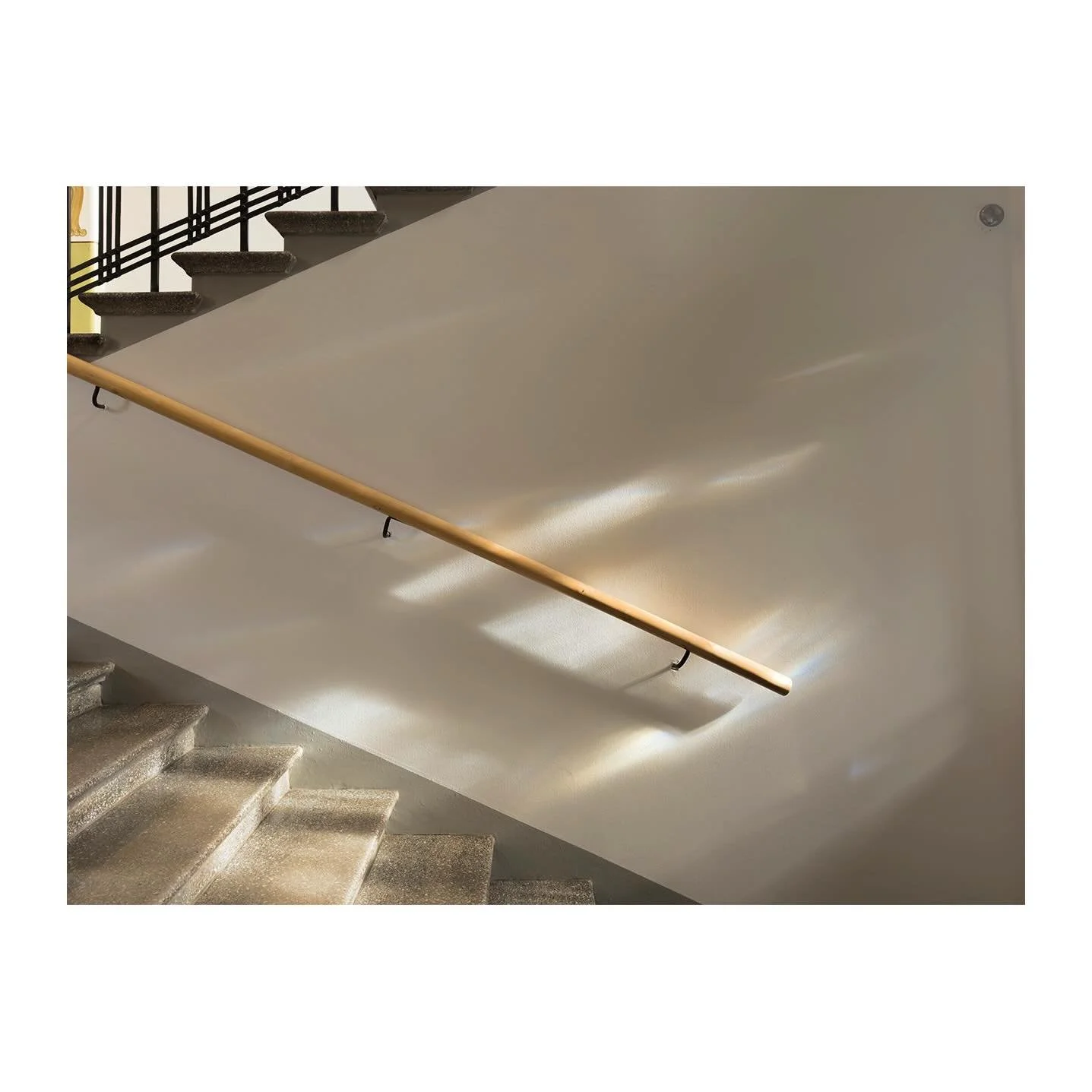 #sunlight #shadow #onestep