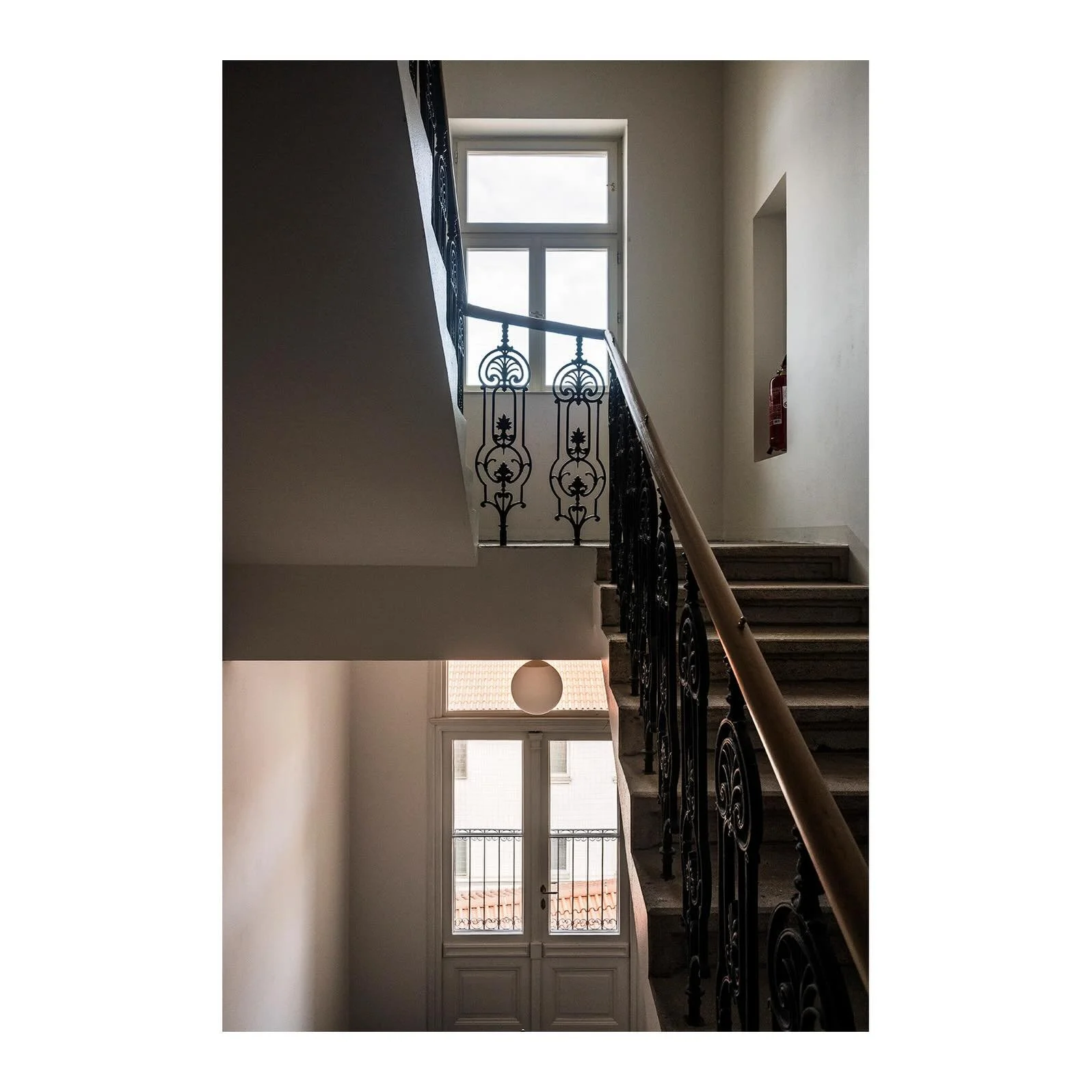 #meeting #stairs #balance