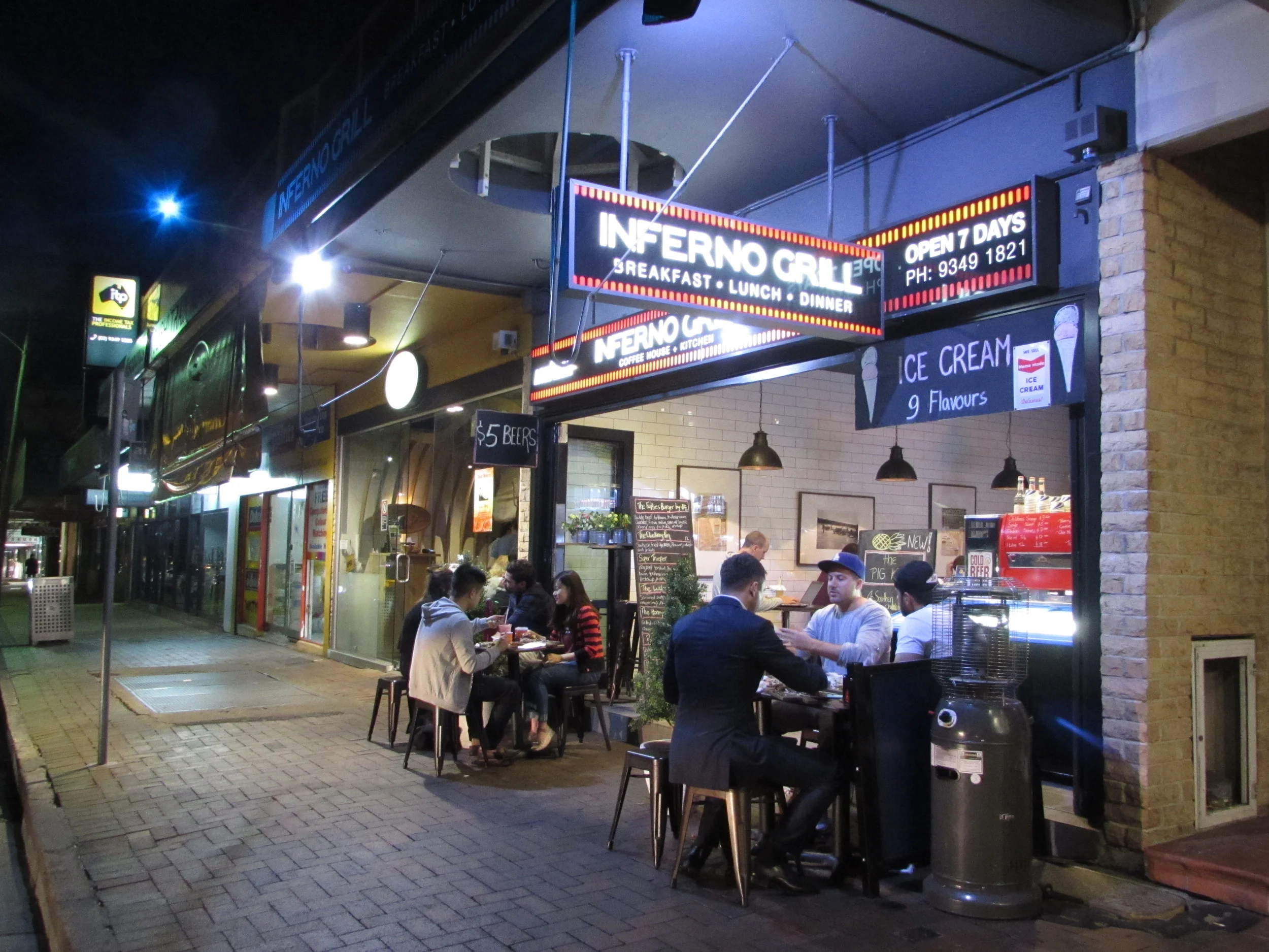 INFERNO GRILL AND CAFE MAROUBRA, SYDNEY — Sir and M'lady Dine Out