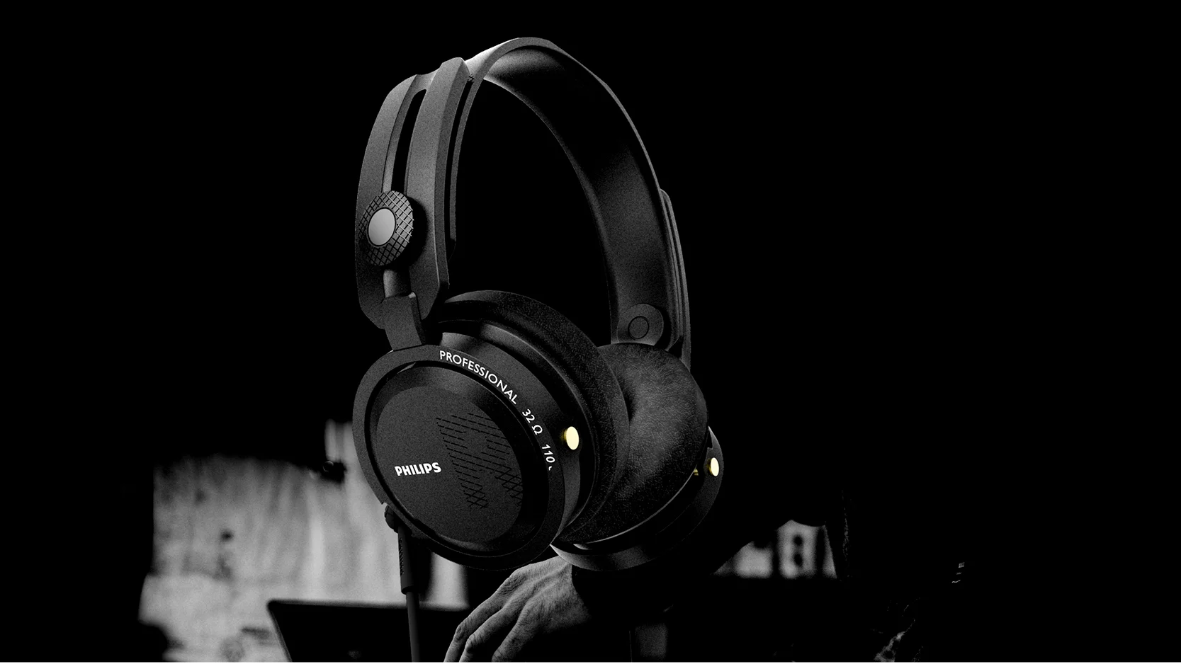 Philips / Headphones / Professional DJ Headphone / A1 PRO