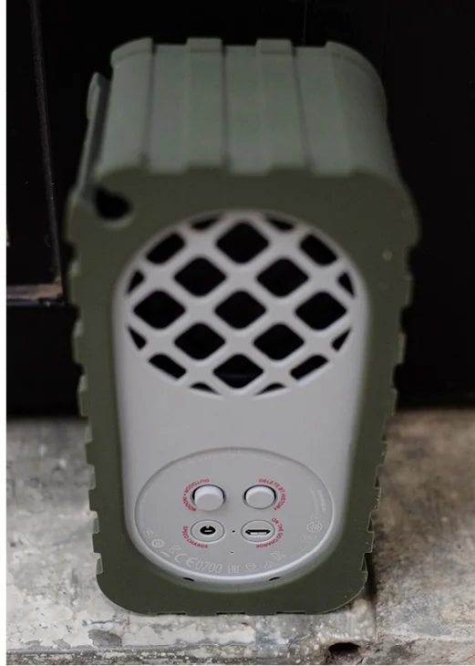 Philips / Audio / Portable Bluetooth speaker / SB5200