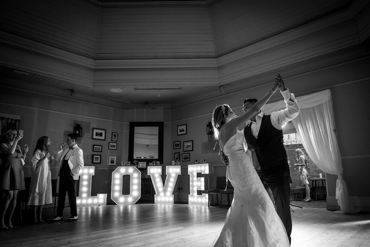 GEMMA & CHRIS (776).jpg