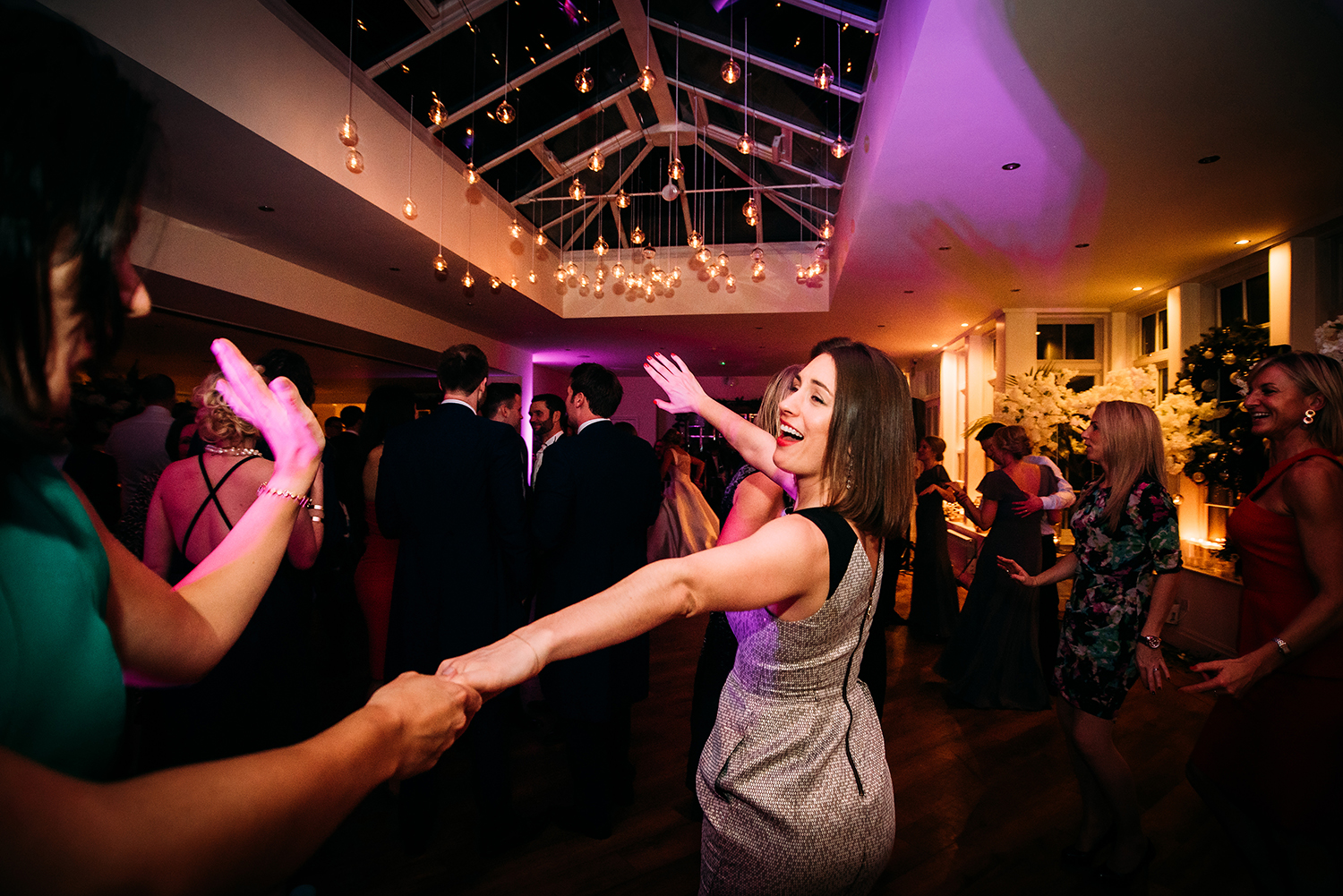  guests dancing 