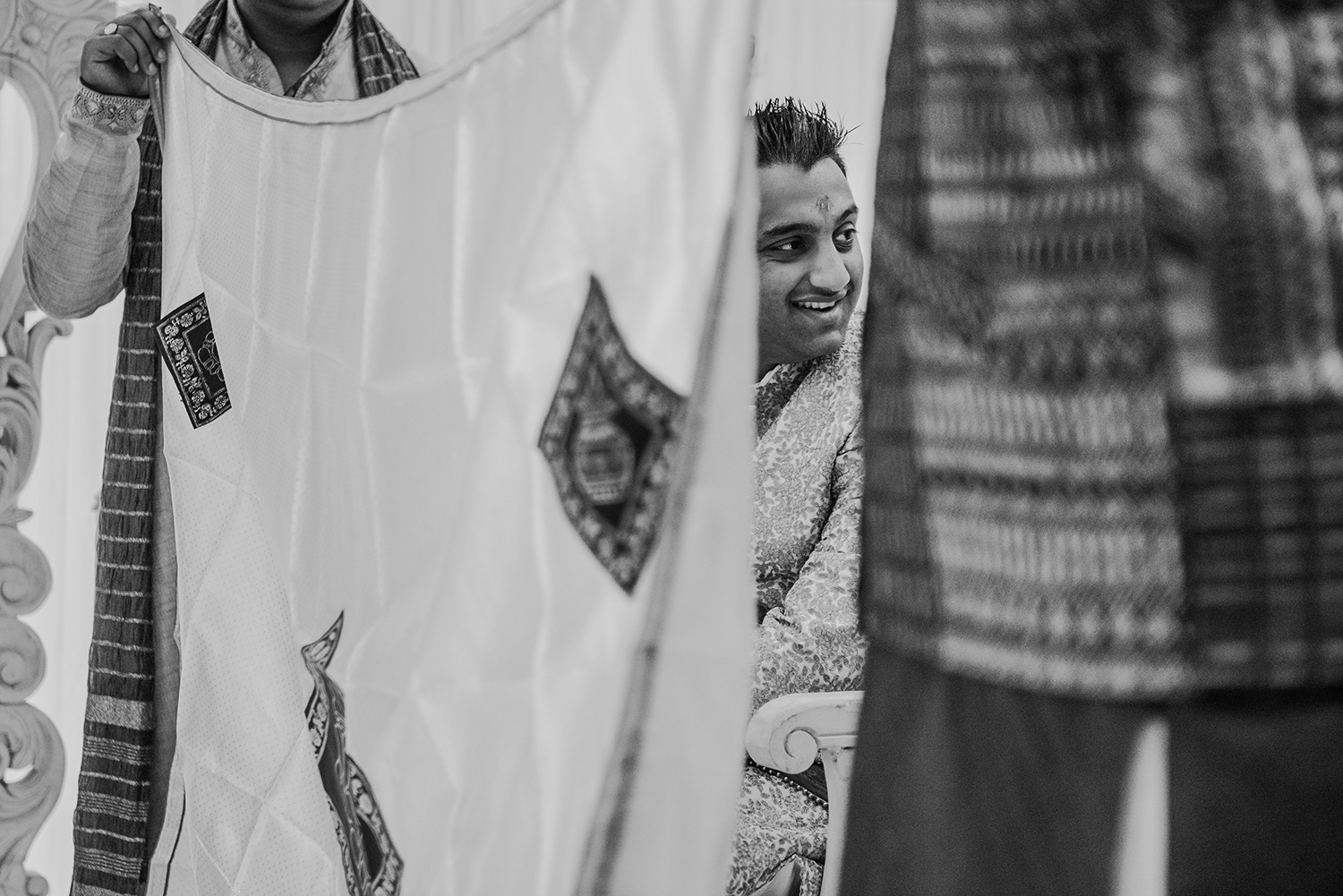  bw photo of groom 