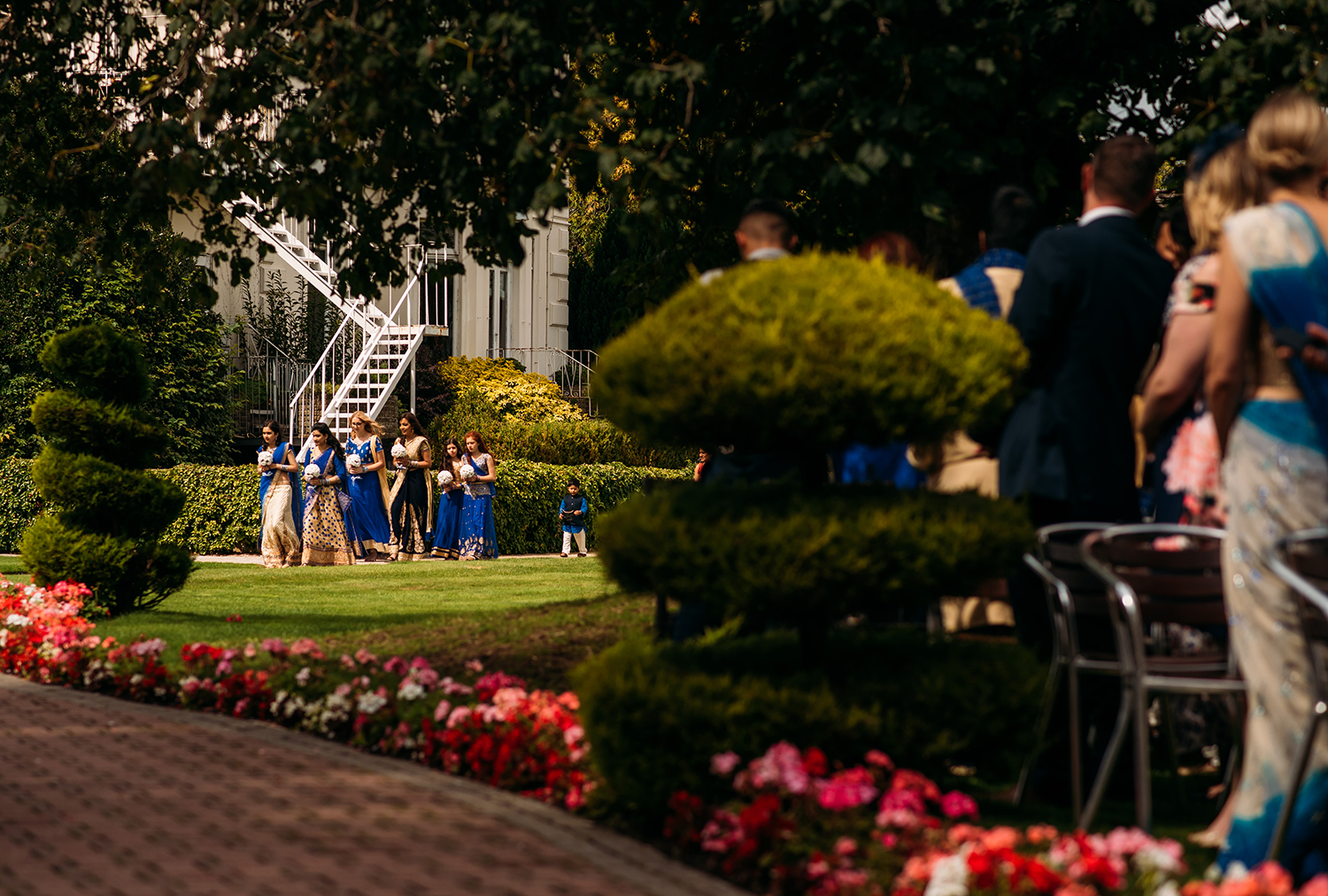  arrival of the bridal party 