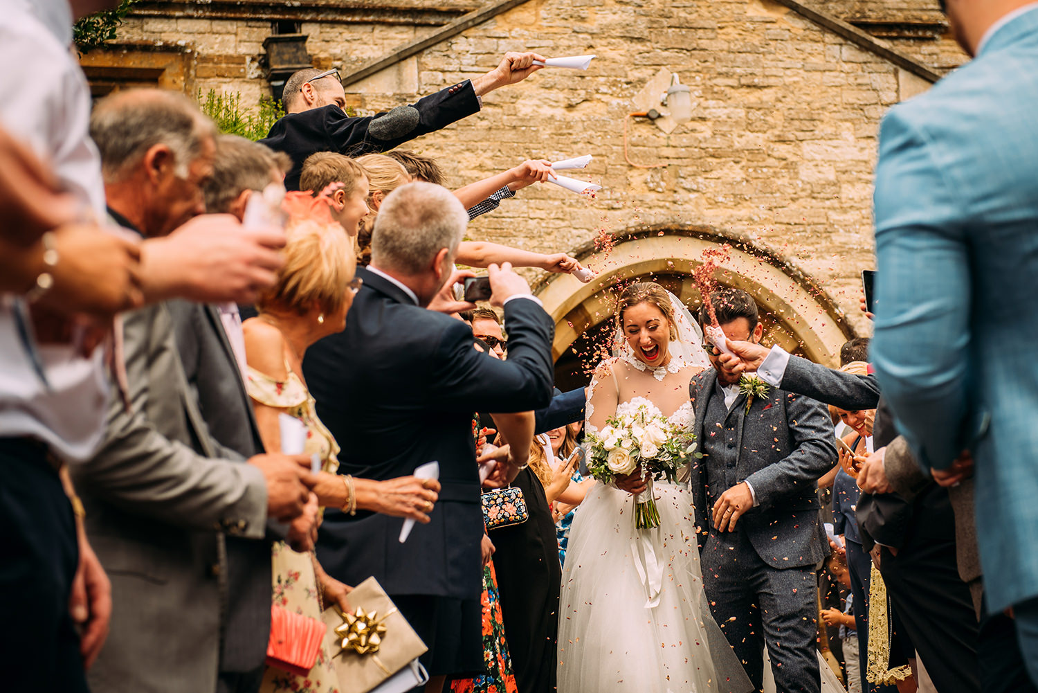  confetti tunnel 