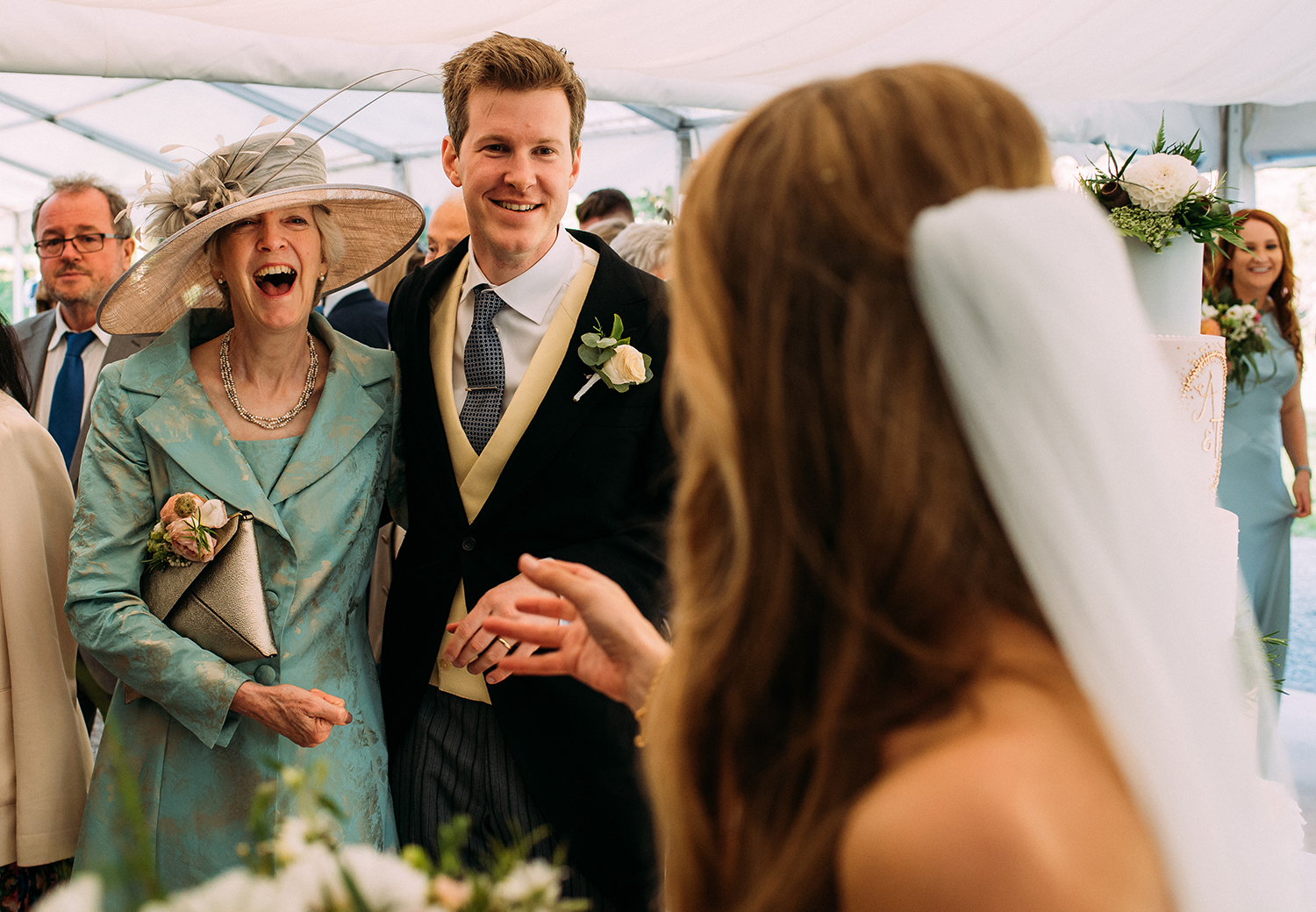 groom and his mother