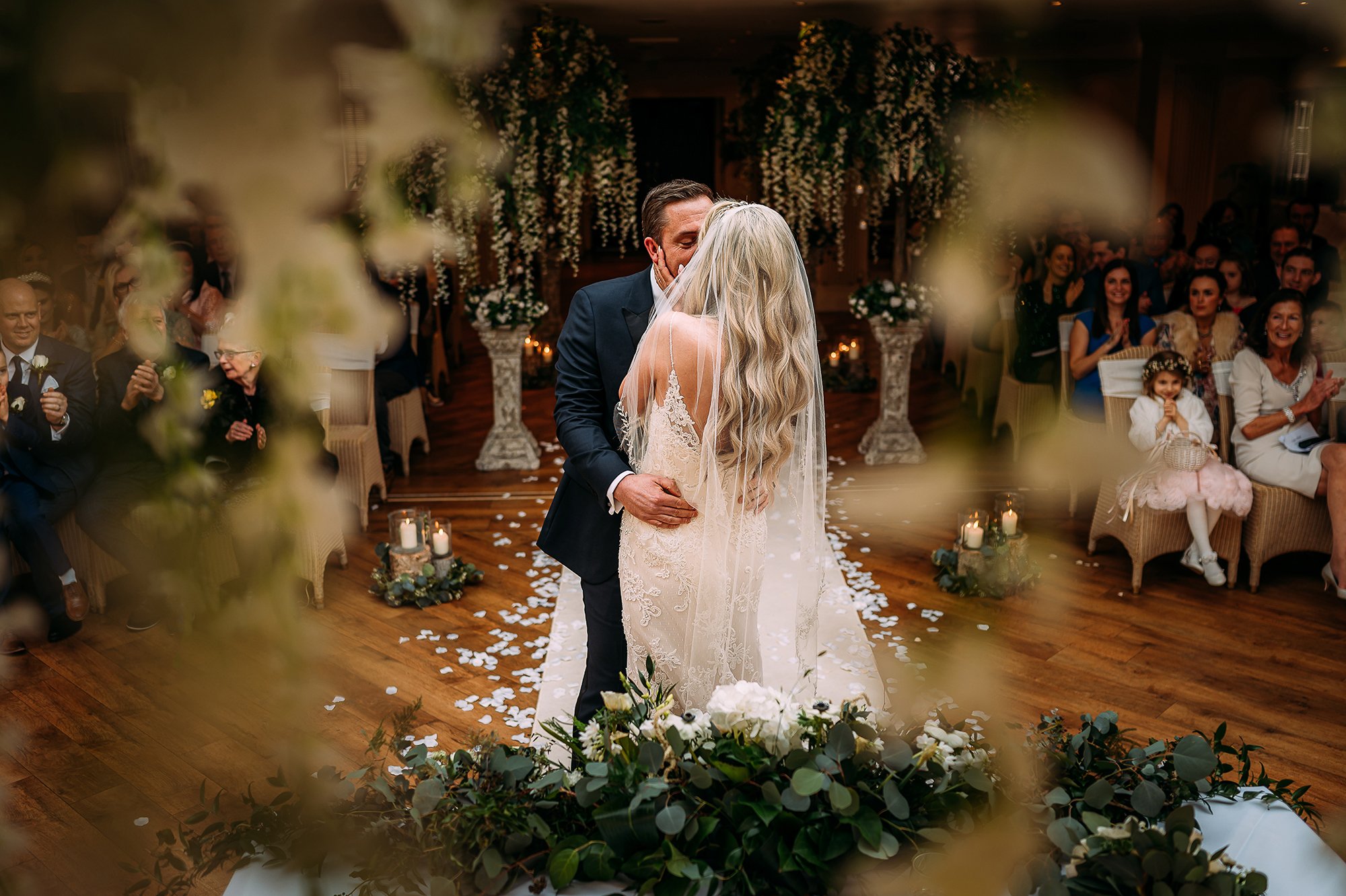  Elegant shot, first kiss at Mitton hall. 