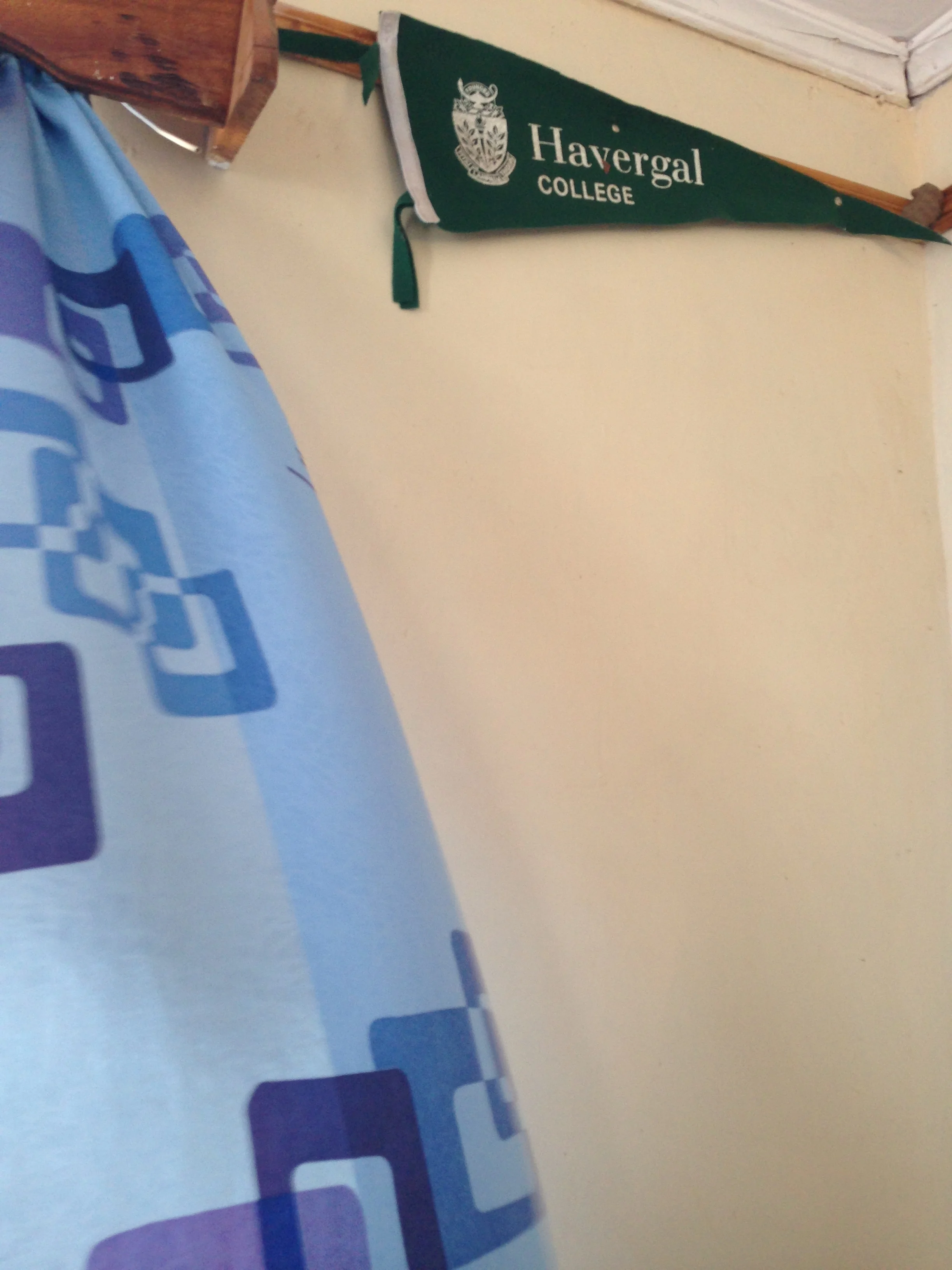 Havergal green pendant in Morneau Shepell Secondary School for Girls